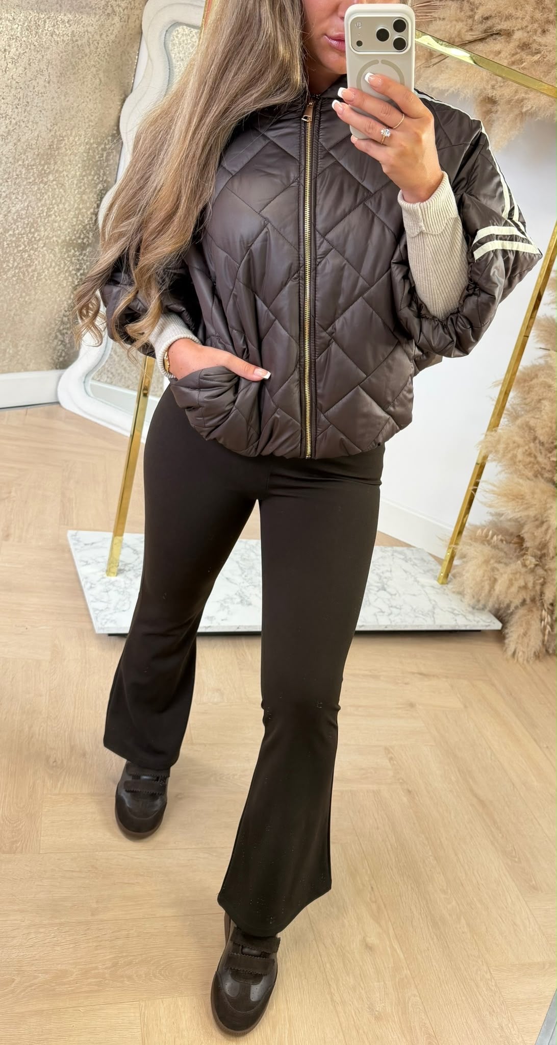 PUFFER 3/4 MOUW JACKET CHOCO