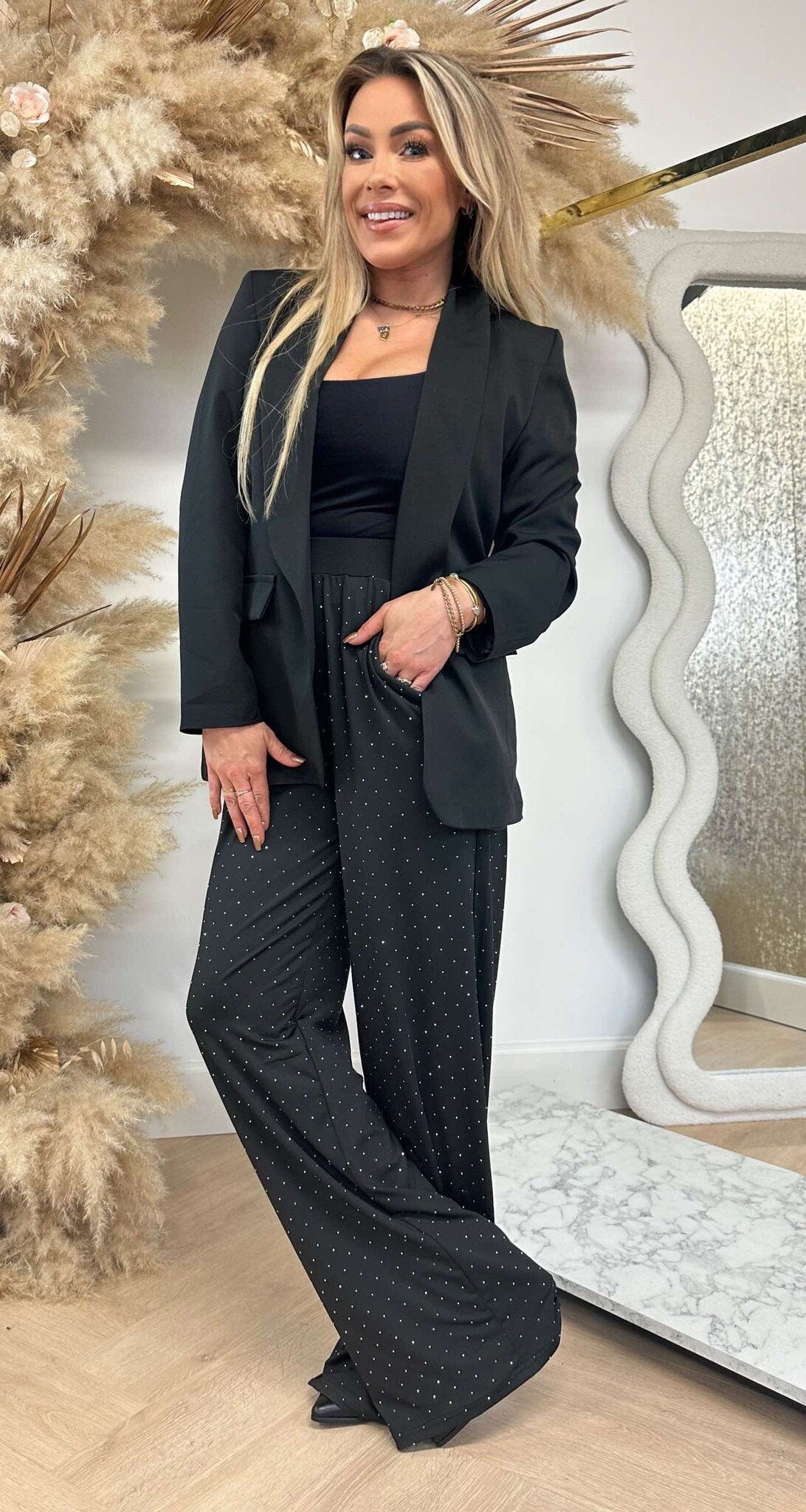 BASIC BLAZER SCHWARZ