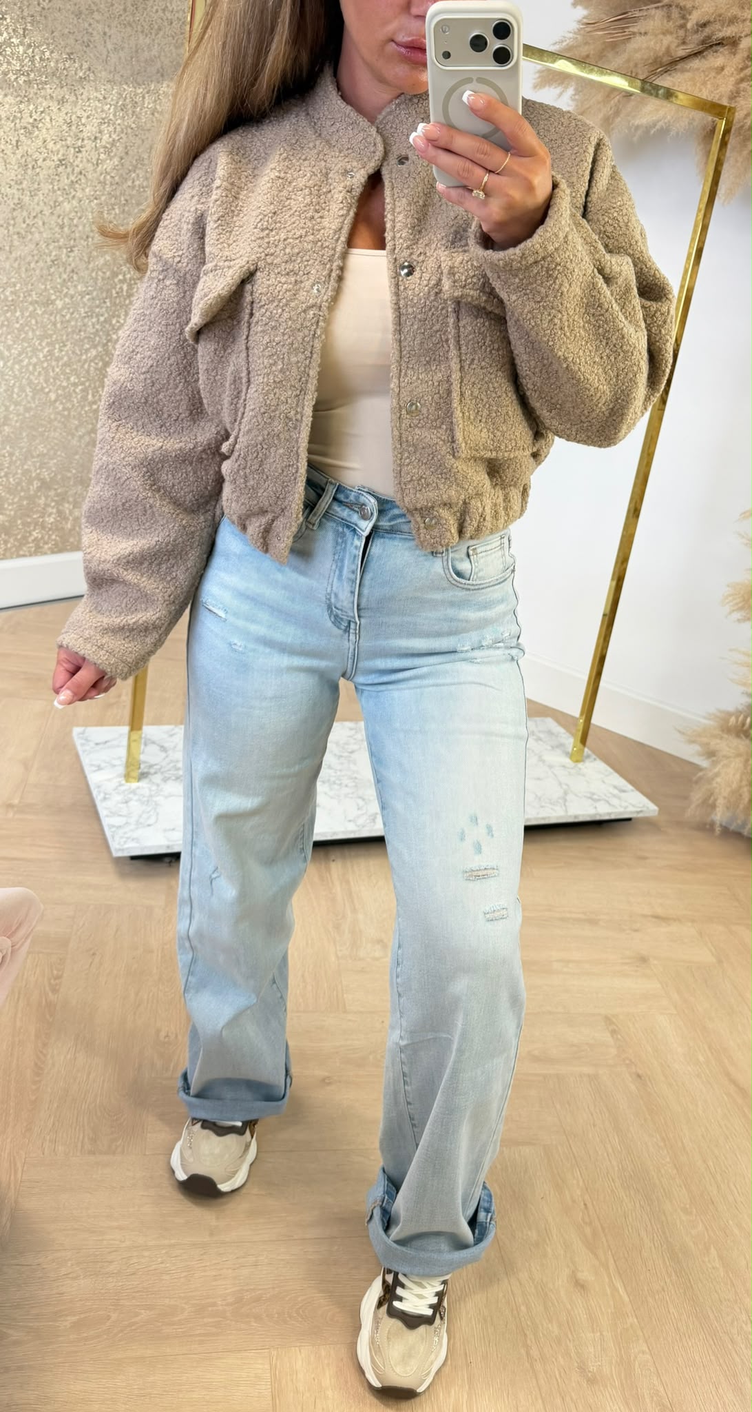 TEDDY BOMBER JACKET BEIGE