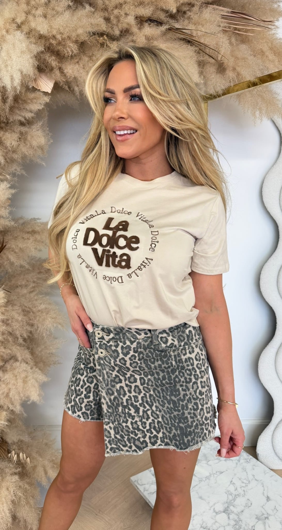 LA DOLCE VITA TEDDY TEKST TEE 1026 BEIGE
