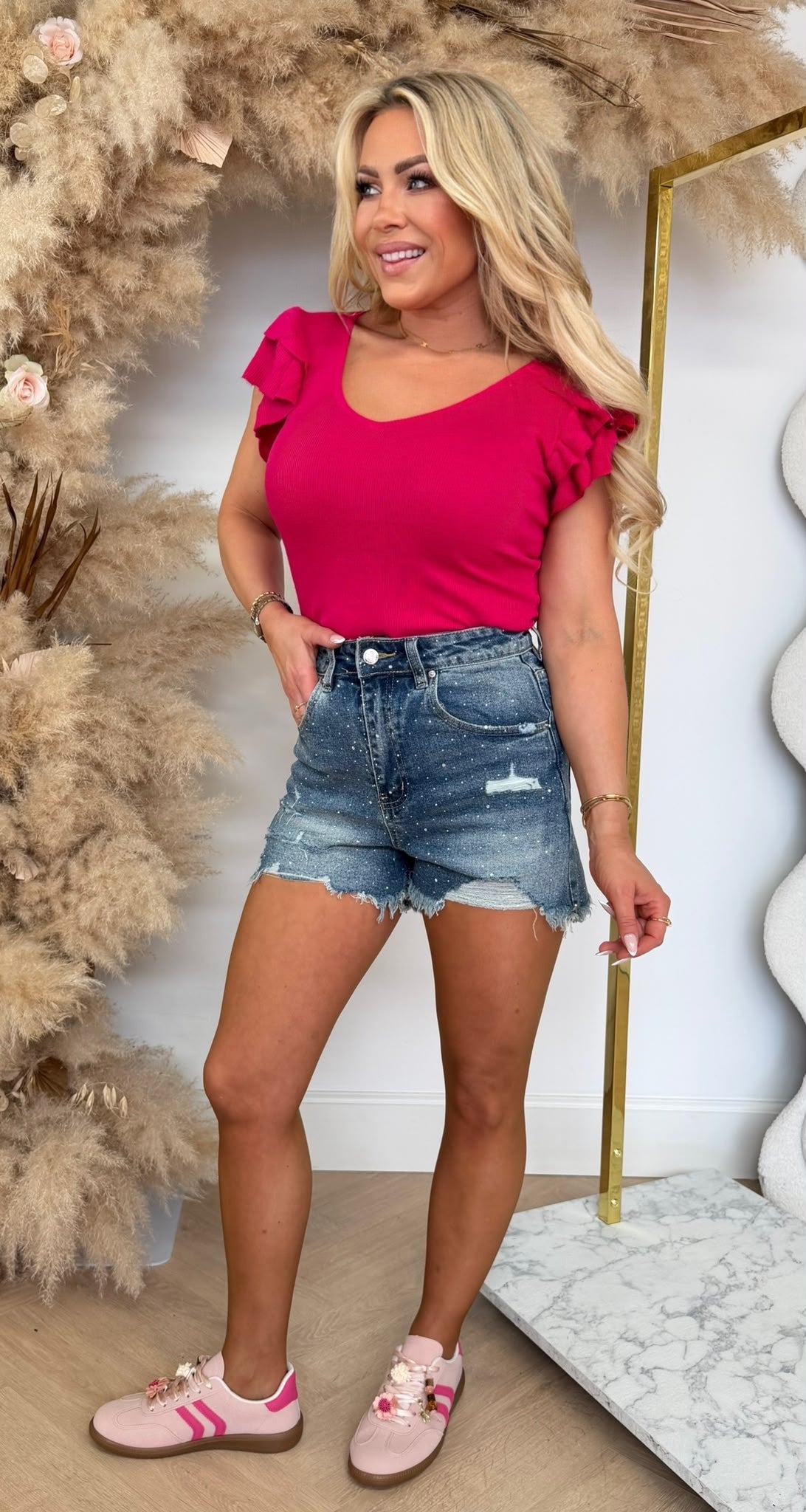 RUFFLY V NECK TOP 8797 FUCHSIA
