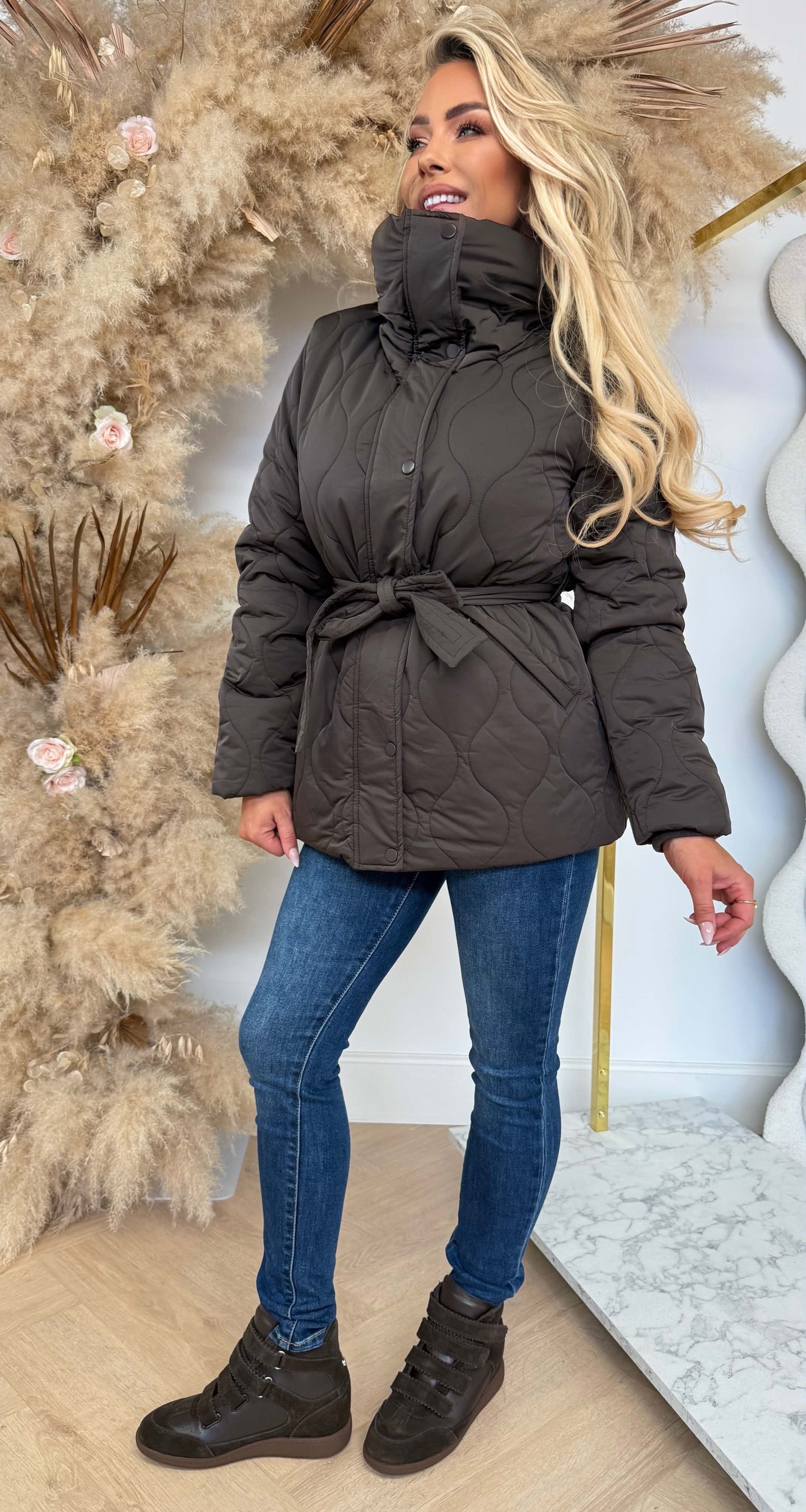 PUFFER BELT JACKET 2635 BROWN
