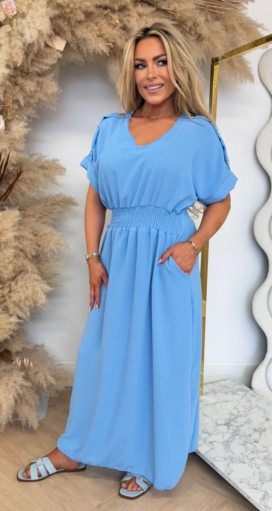 BUTTON POCKET DRESS BLUE