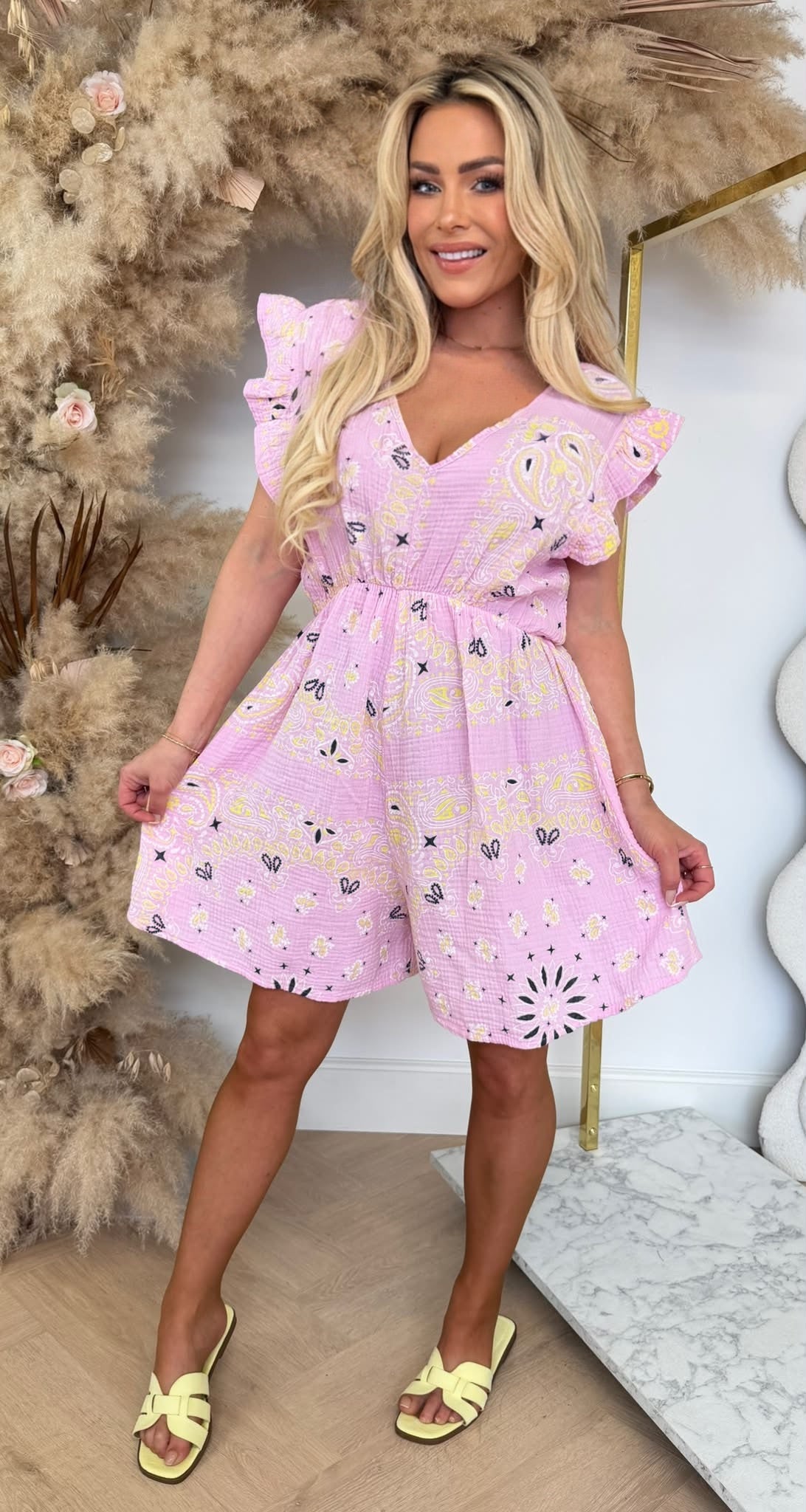 MOONIE PLAYSUIT PINK