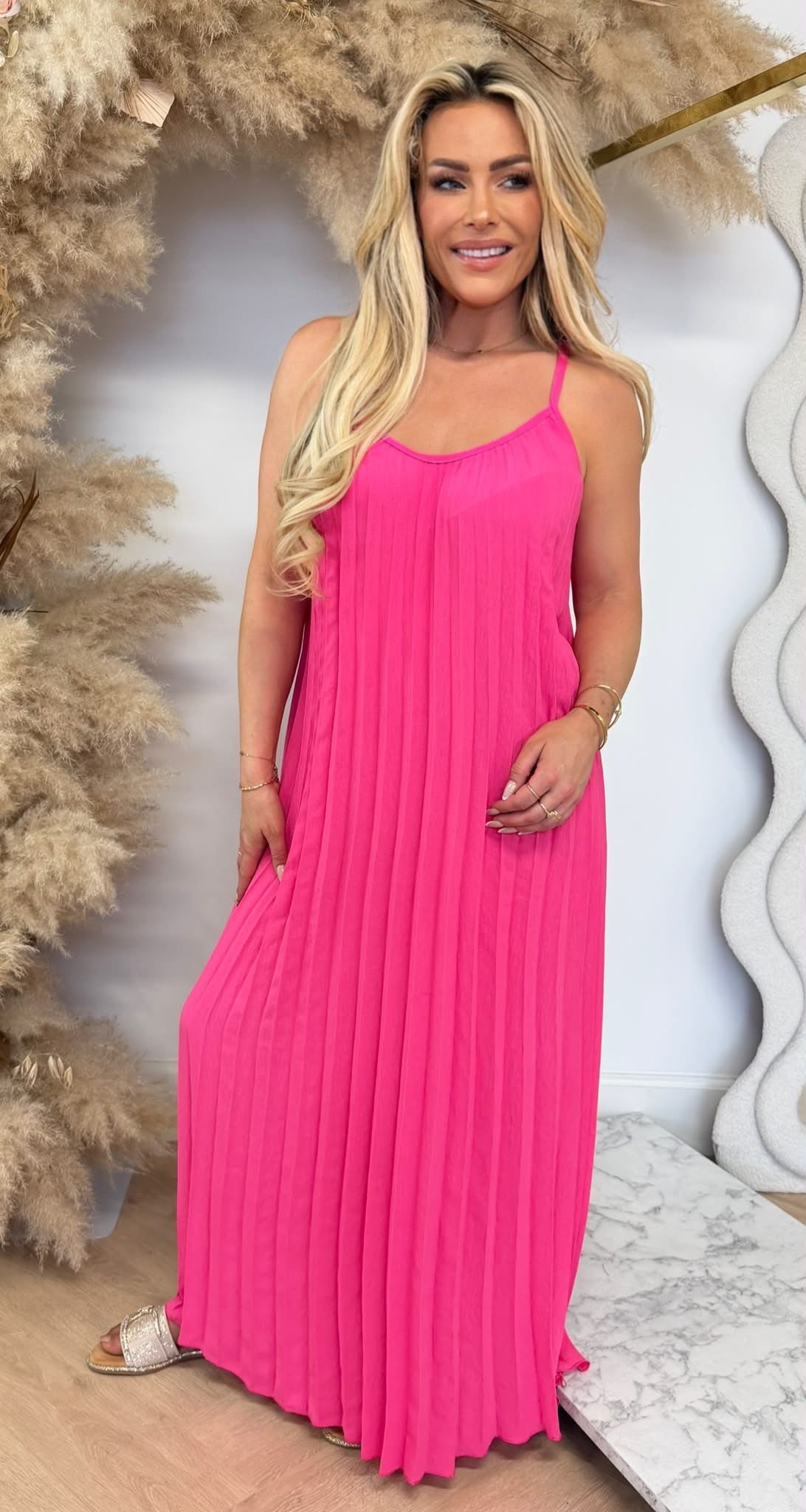 LEONIE PLISSE DRESS FUCHSIA