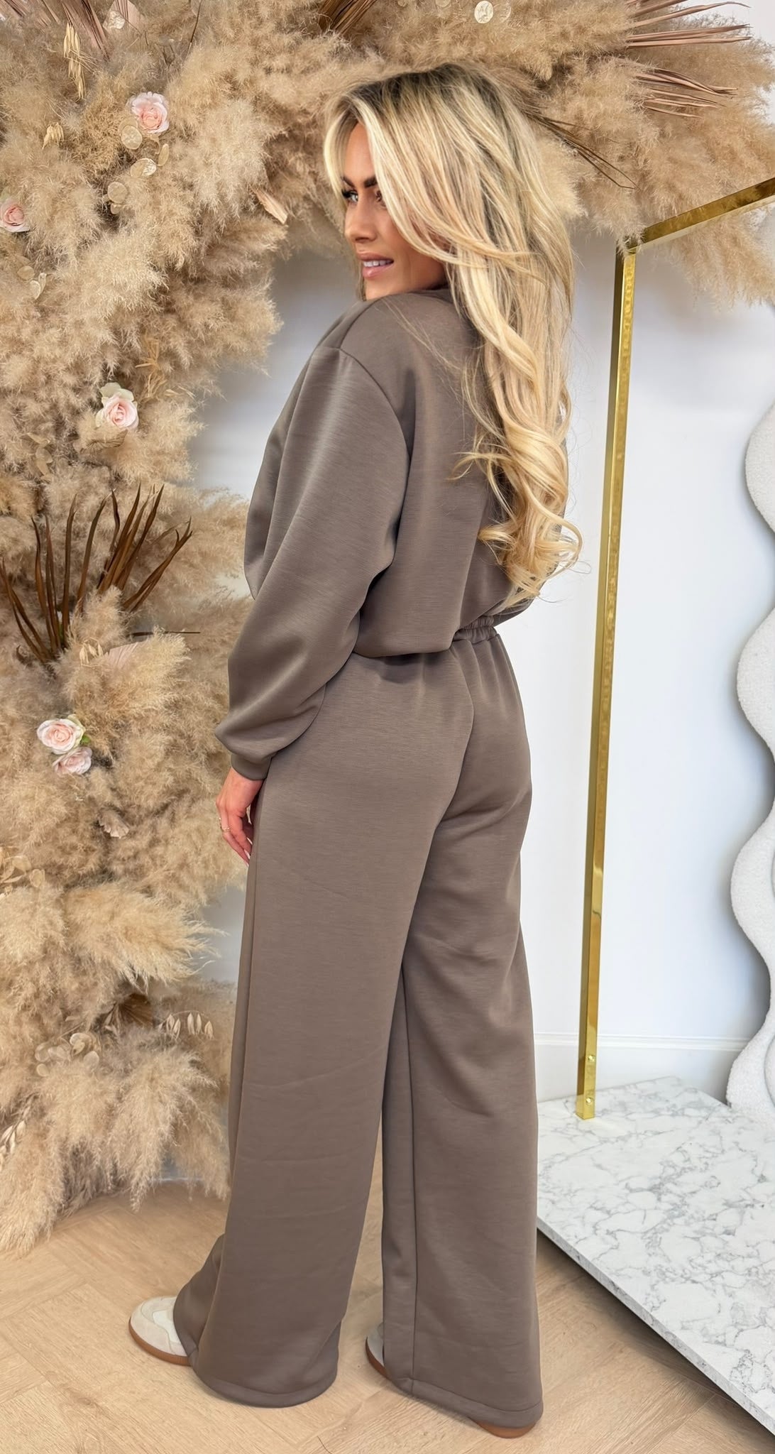 MELLY CROPPED PUFFY SET TAUPE