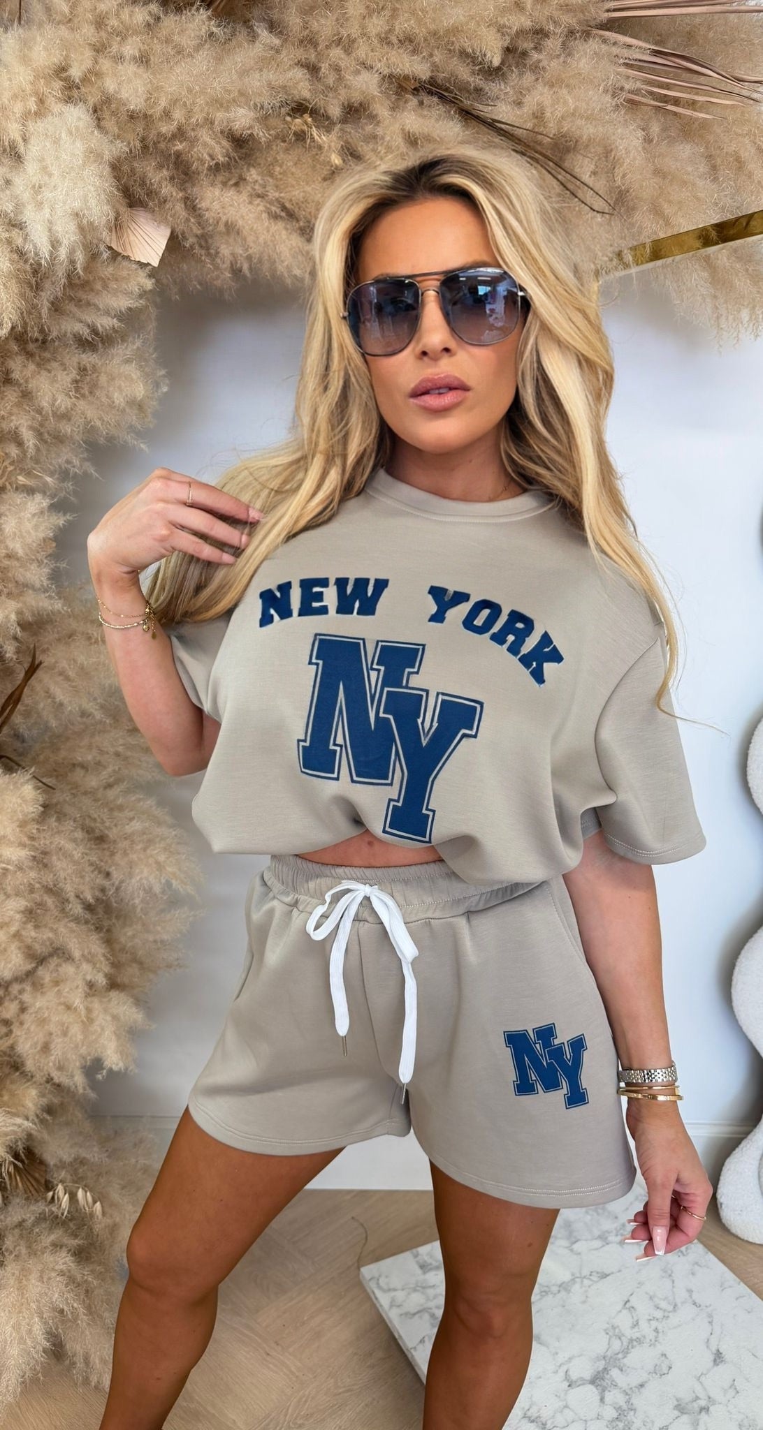 NEW YORK NY CROPPED SET TAUPE