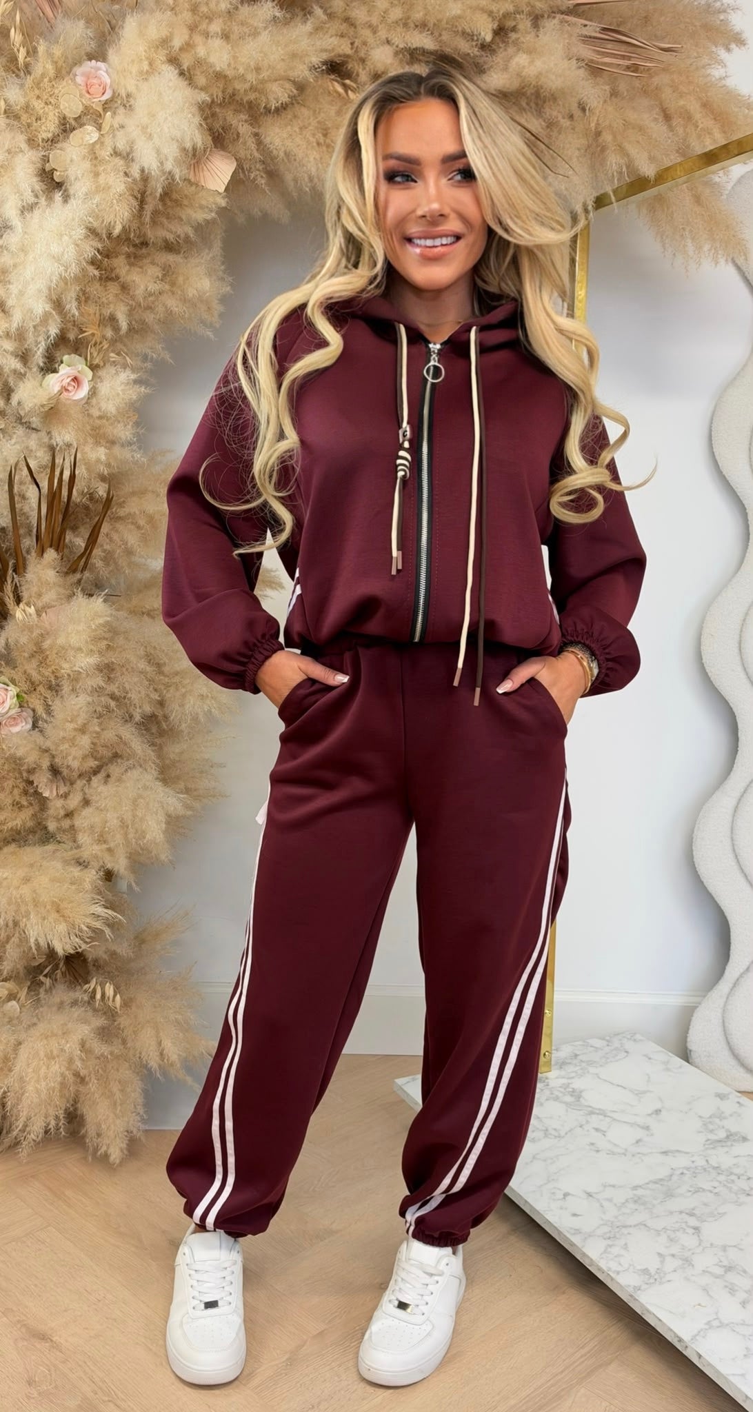 RIA TOUWTJE COMFY SET BORDEAUX