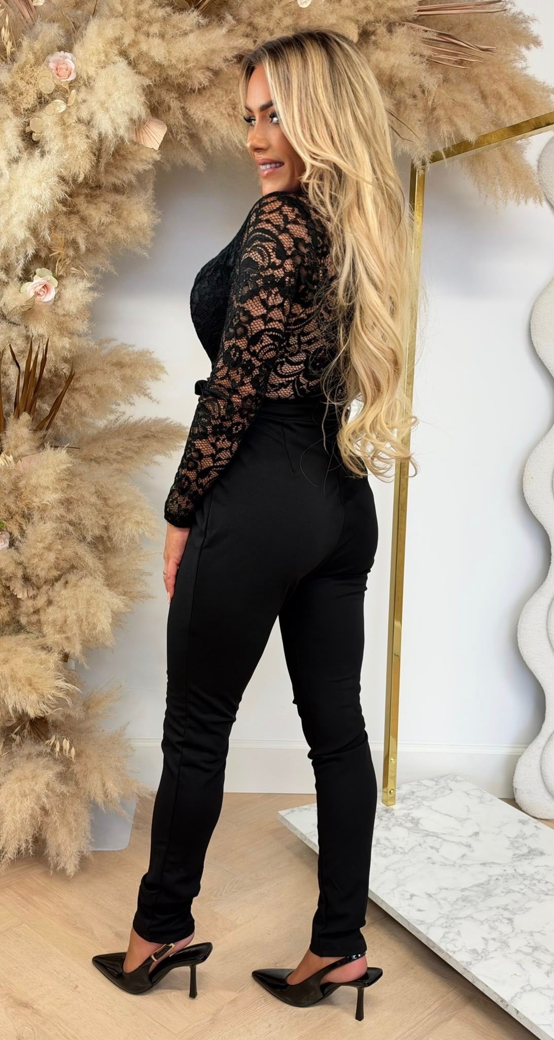 LACE CUP JUMPSUIT BLACK