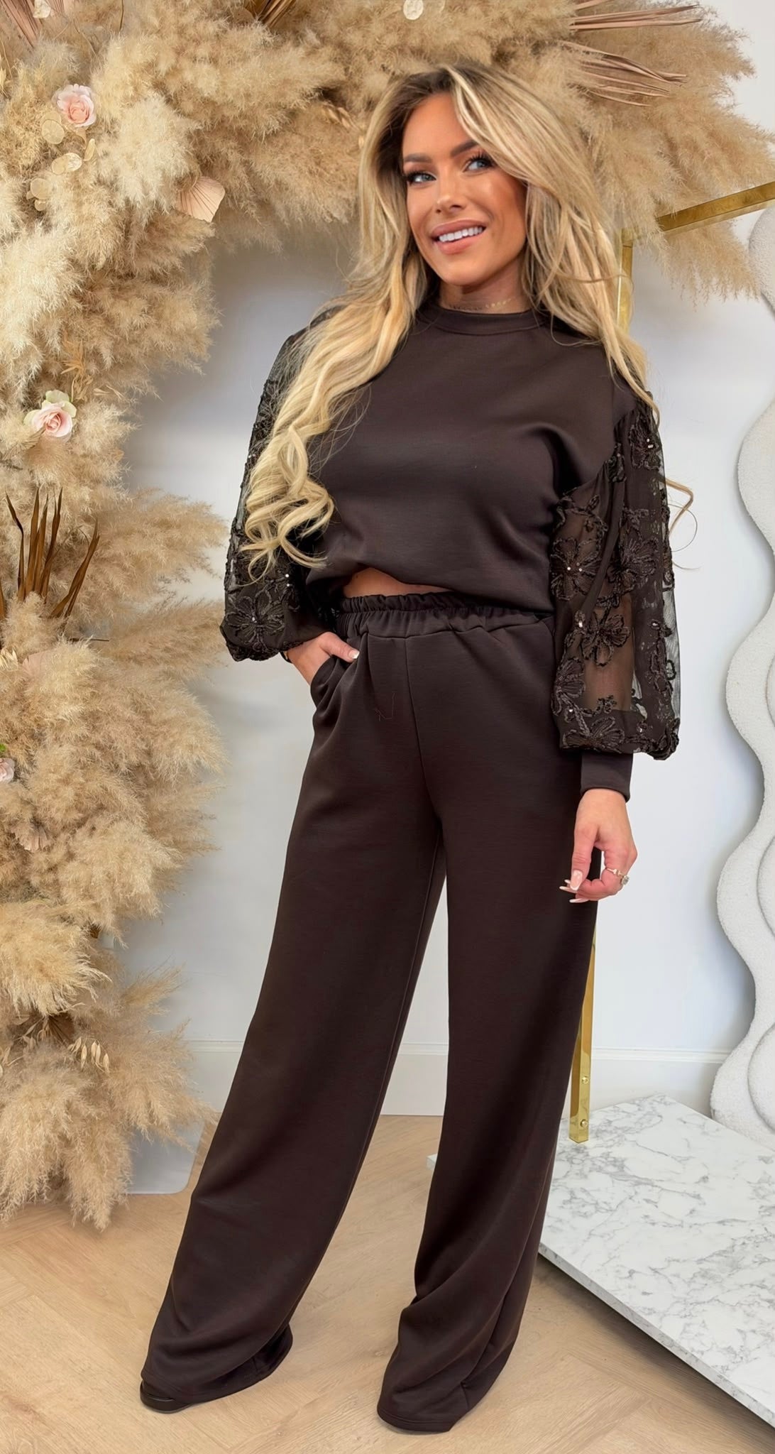 SEQUIN FLOWER SLEEVE SET CHOCO