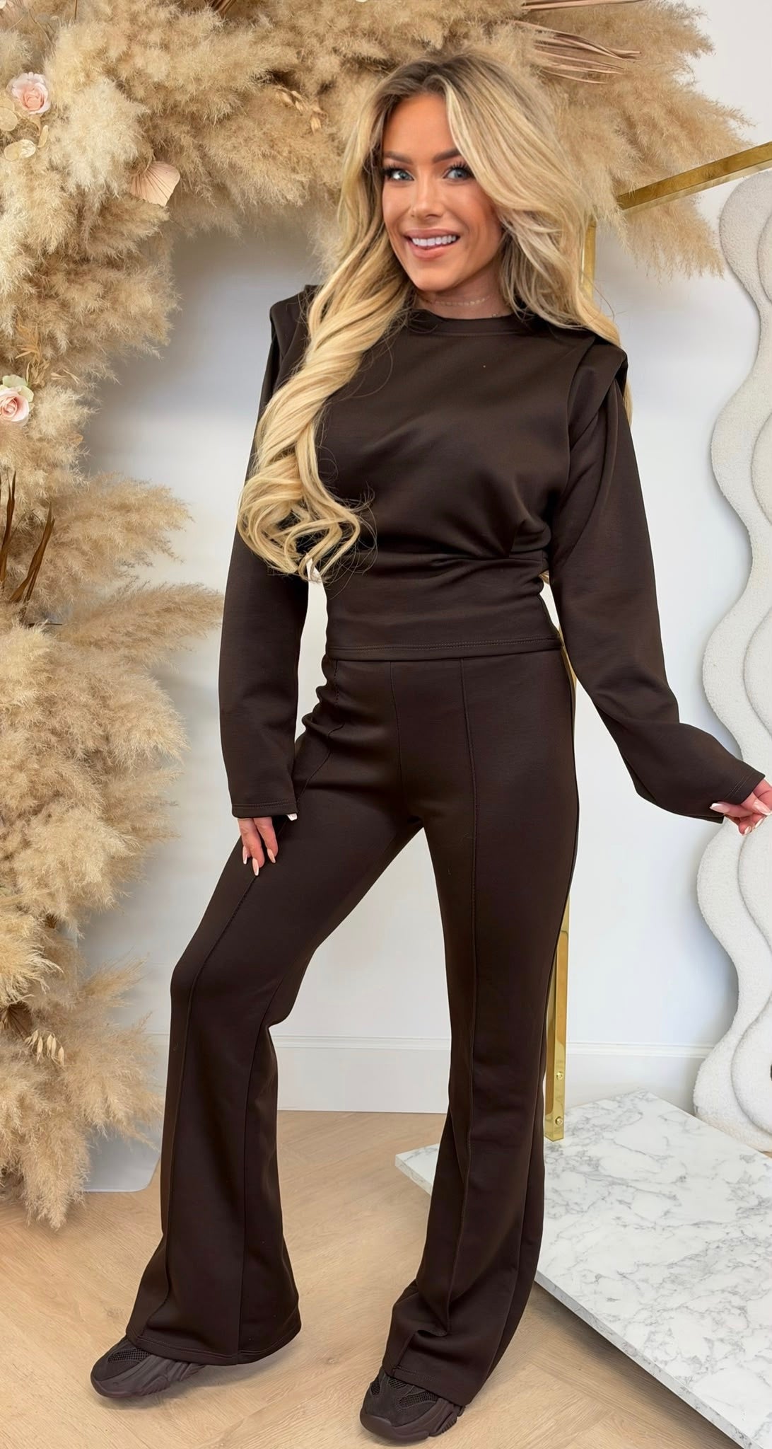 TYRA PADDED SHOULDER SET CHOCO