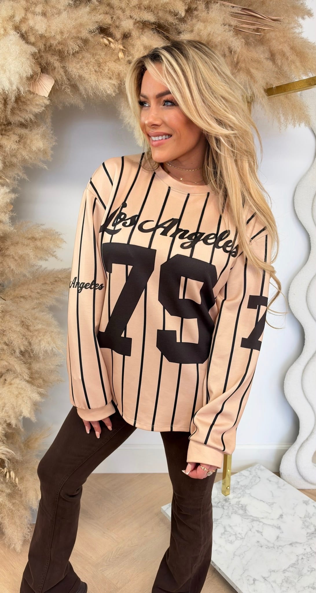 BASEBALL LOS ANGELES SWEAT SAND