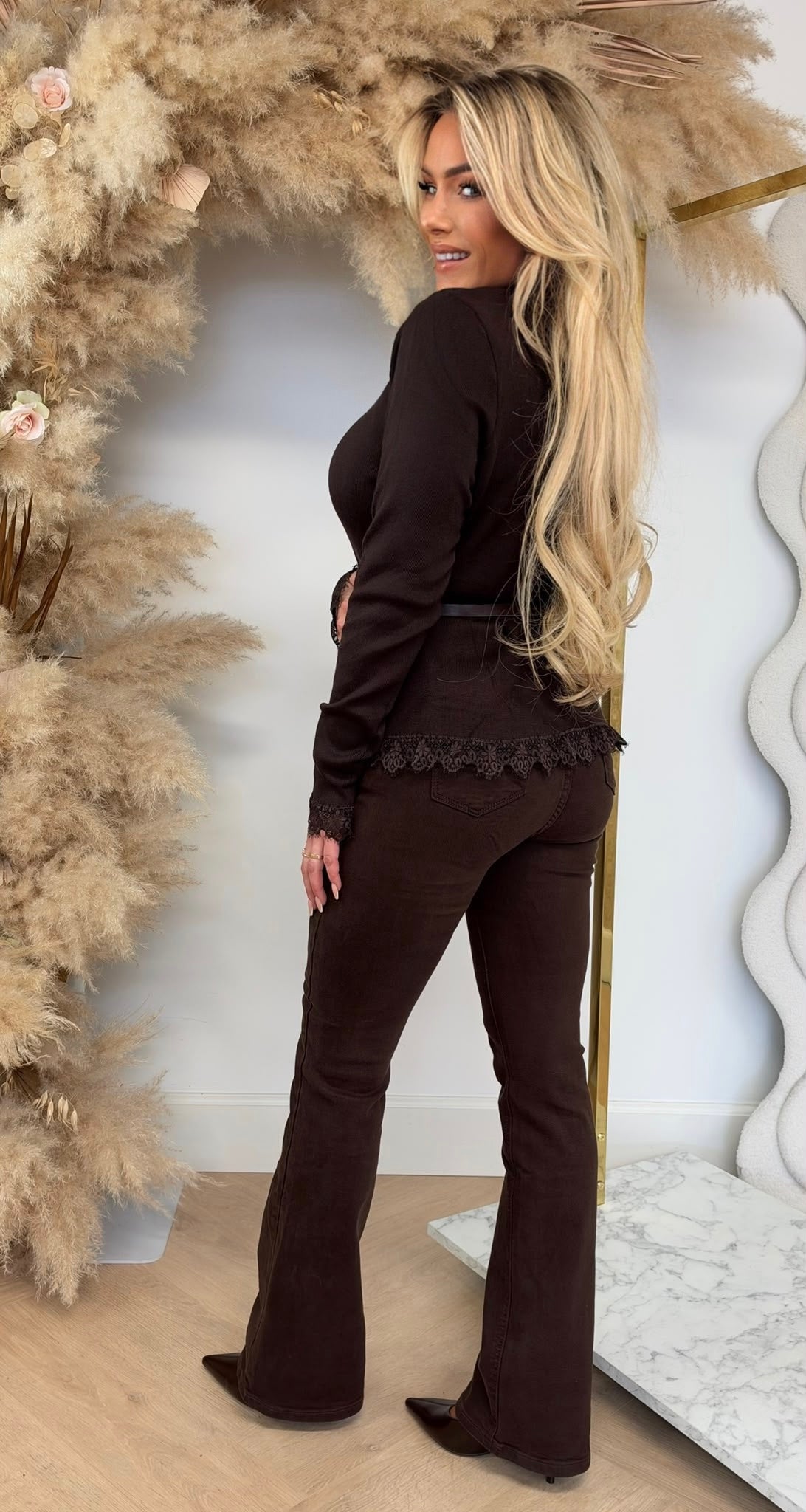 CLASSY ROSE BUTTON TOP 660 COFFEE