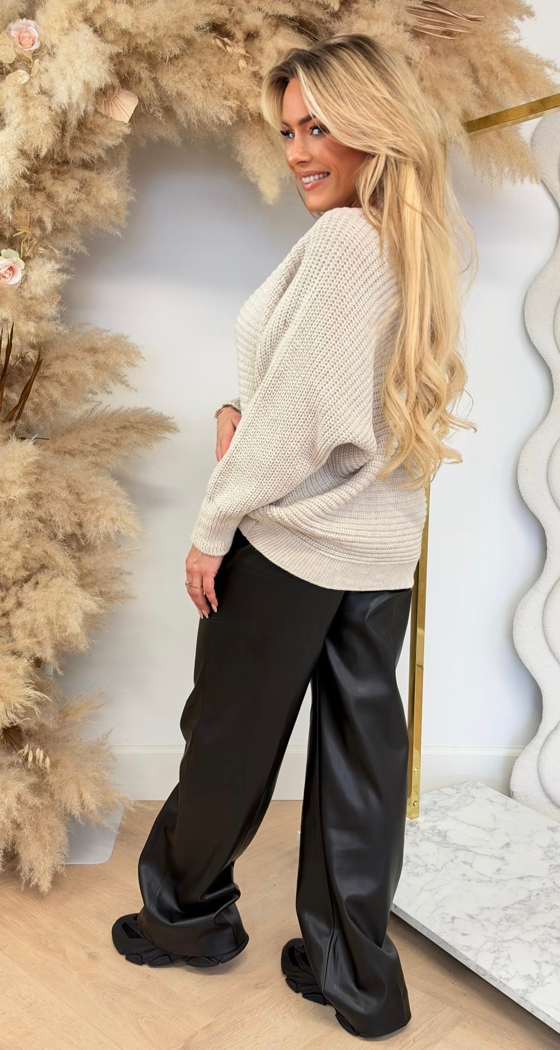 SELINA KNITTED TOP BEIGE