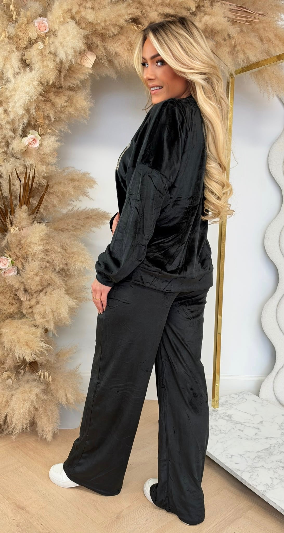 SOHO VELVET SET 1071 BLACK