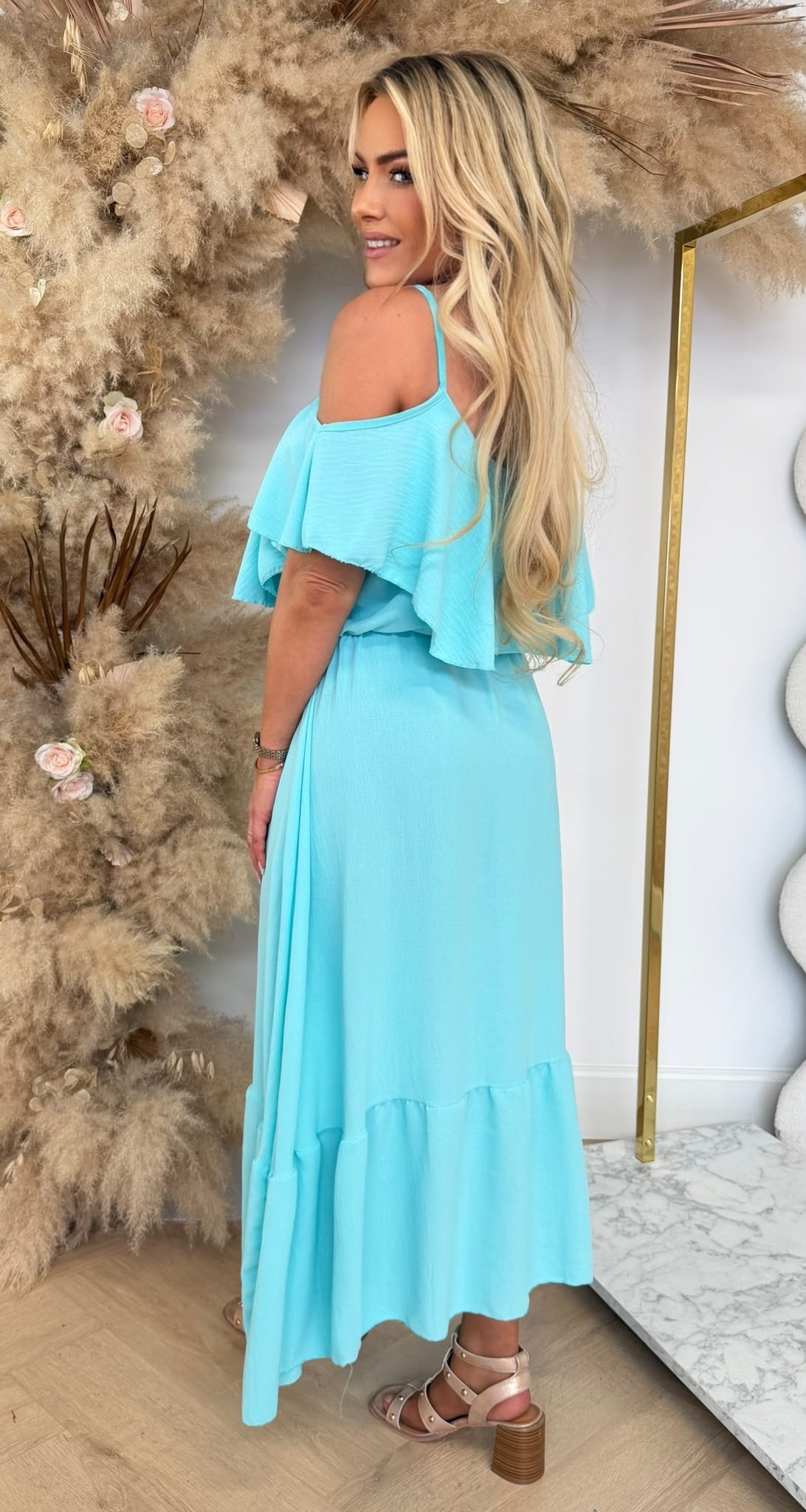 ARIA RUFFLE MAXI KLEID FUCHSIA