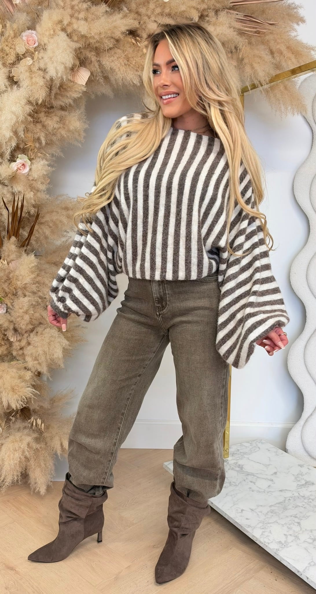 MELLE STRIPY VLEESMUIS MOUW SWEAT BEIGE