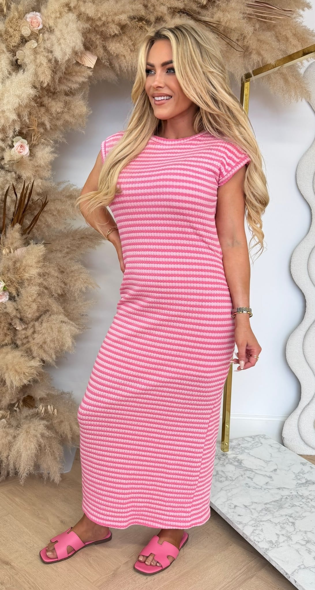 KNITTED STRIPE DRESS PINK
