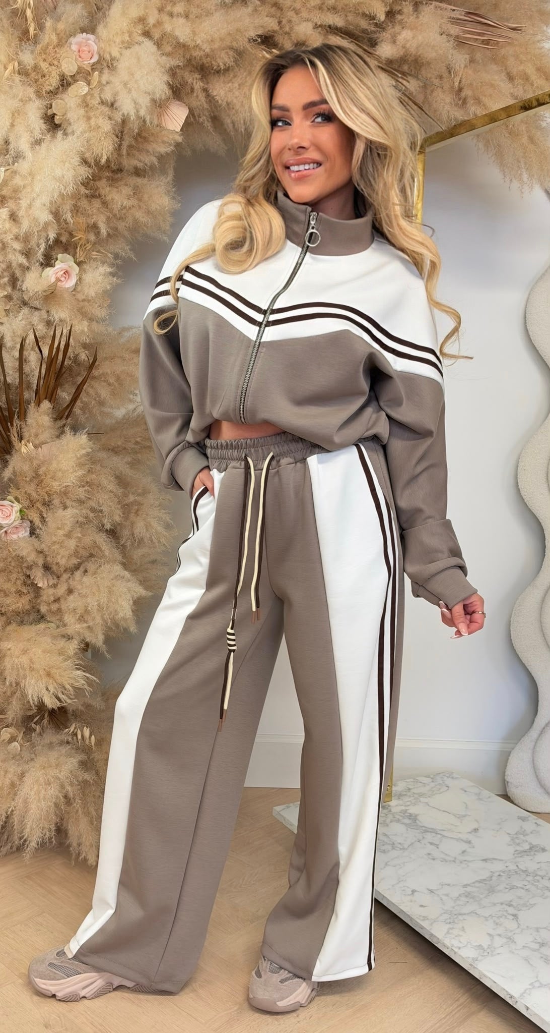 METTE STRIPE SET TAUPE