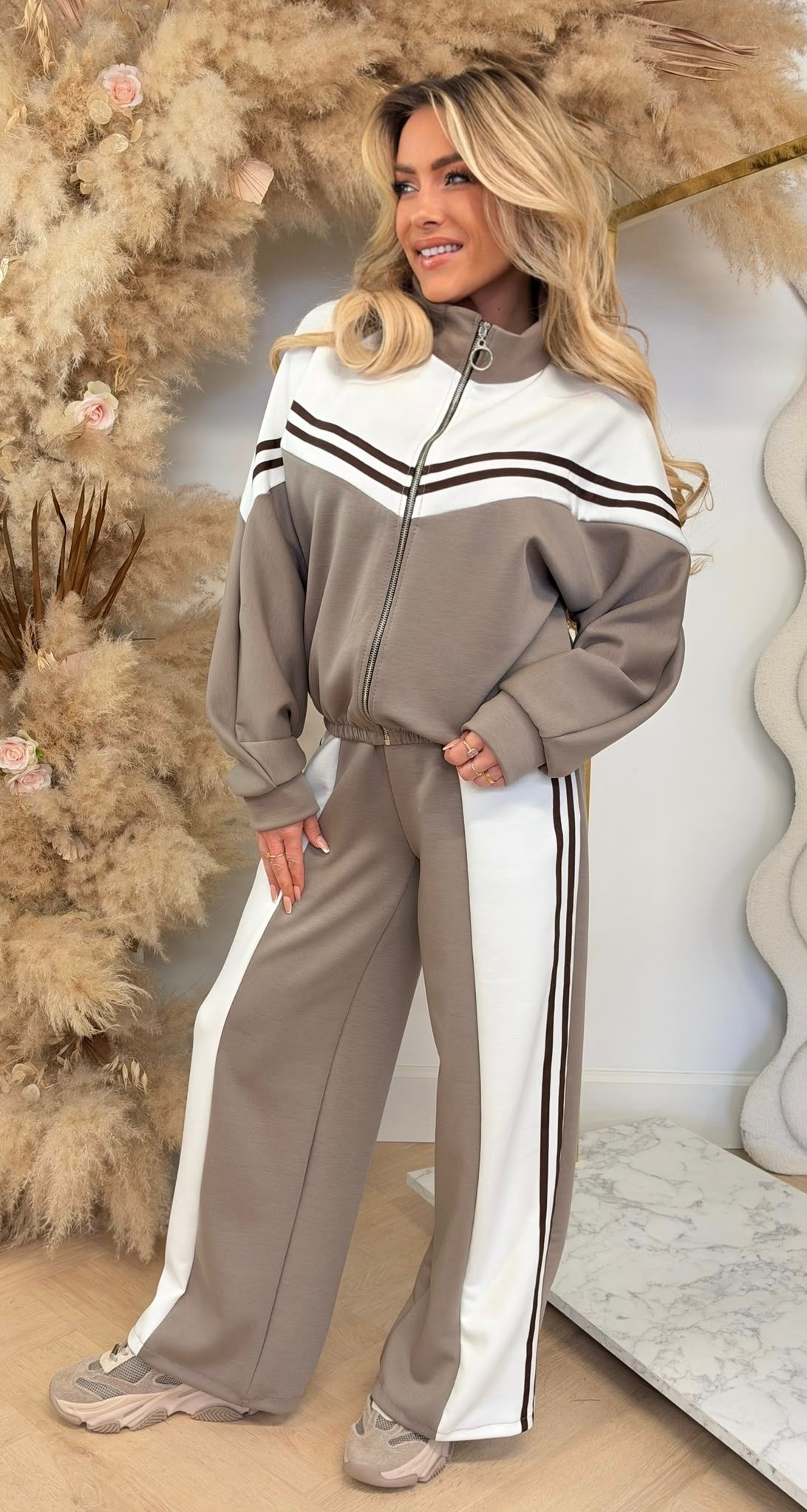 METTE STRIPE SET TAUPE