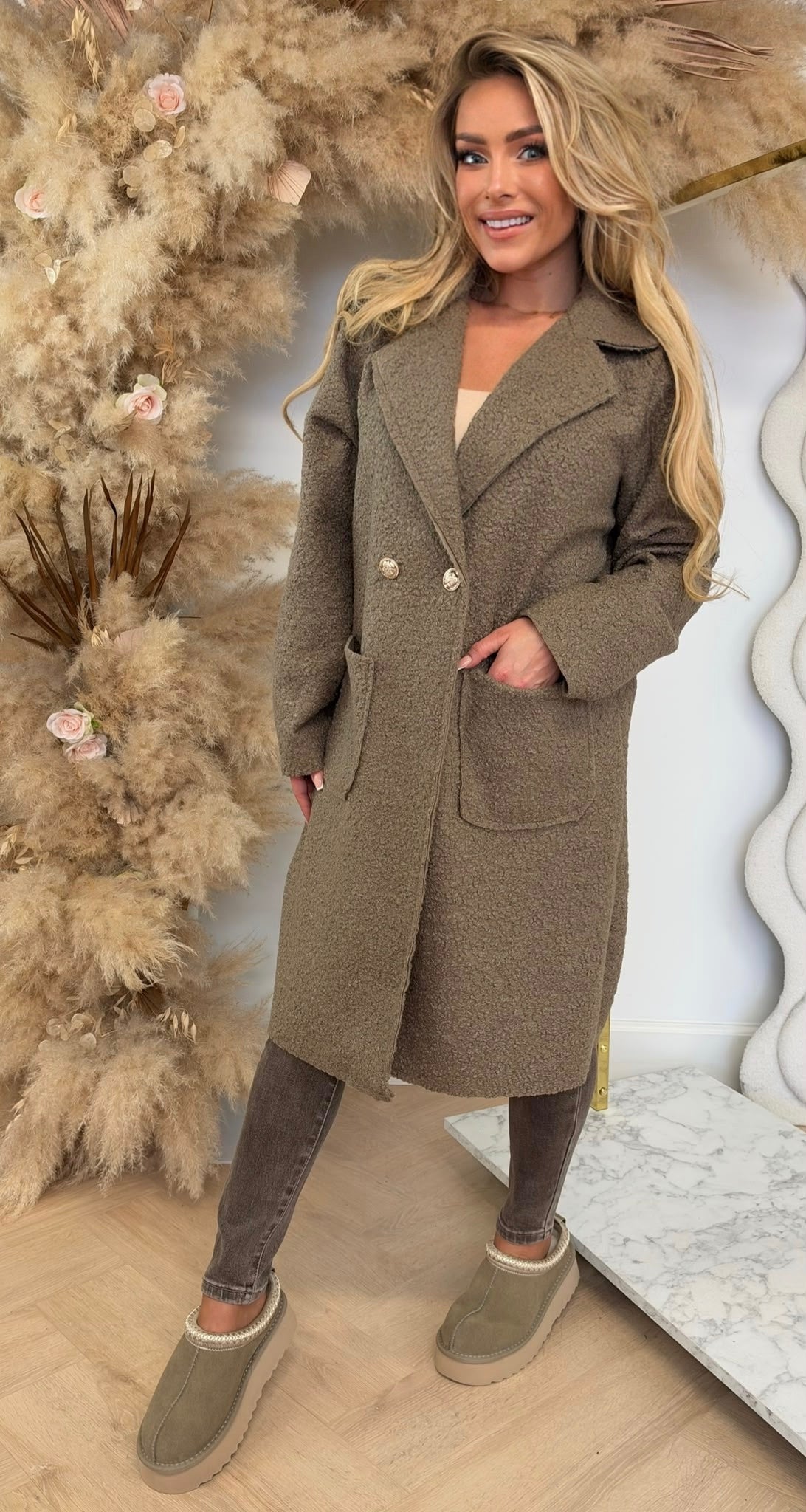 AMY BOUCLE LONG JACKET TAUPE