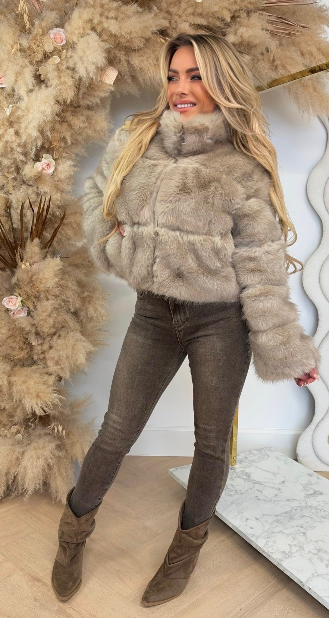 JOLLYA FAUX FUR JACKET 7026 BEIGE