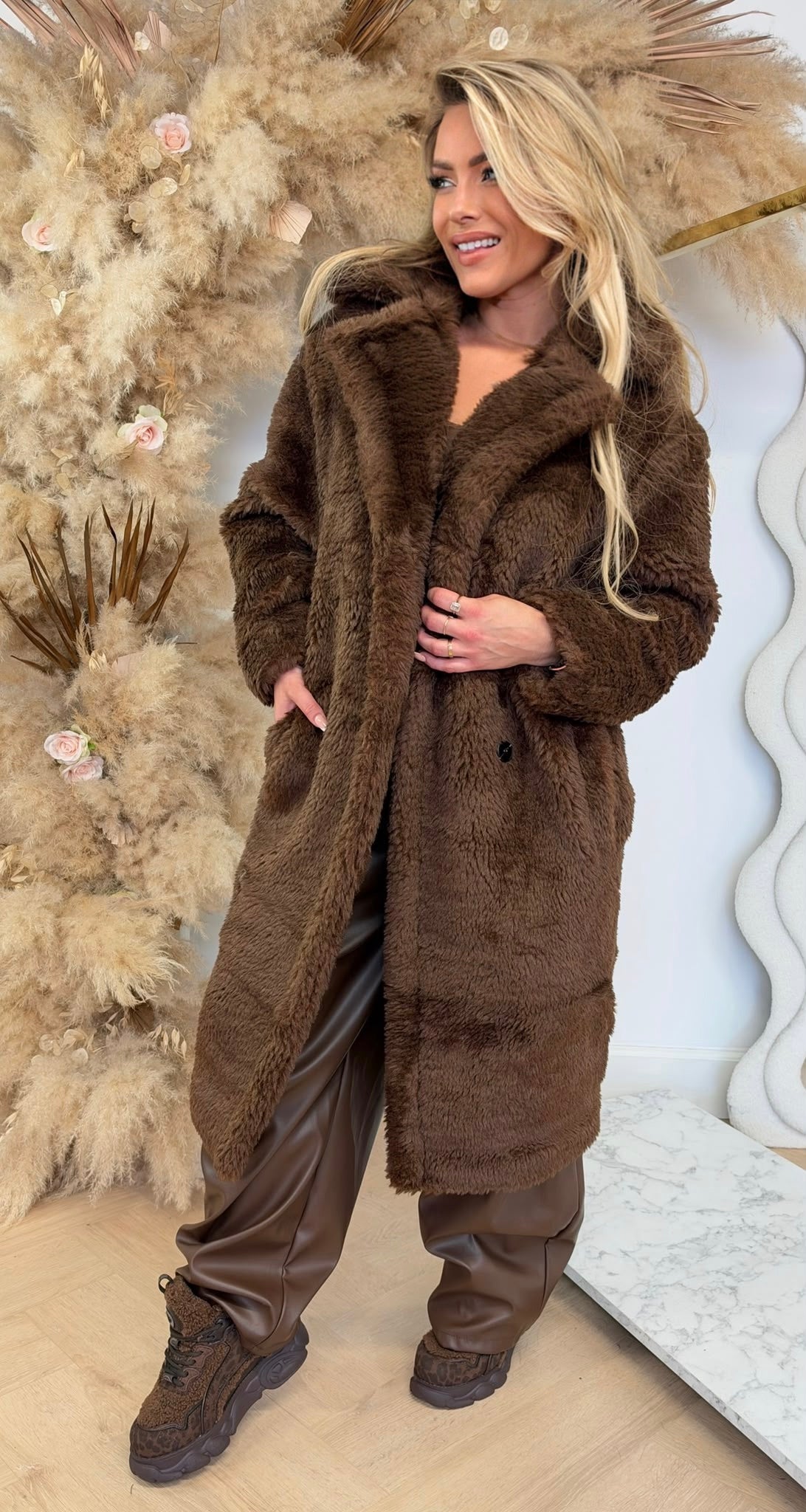 KIKI TEDDY COAT 8768 CHOCO