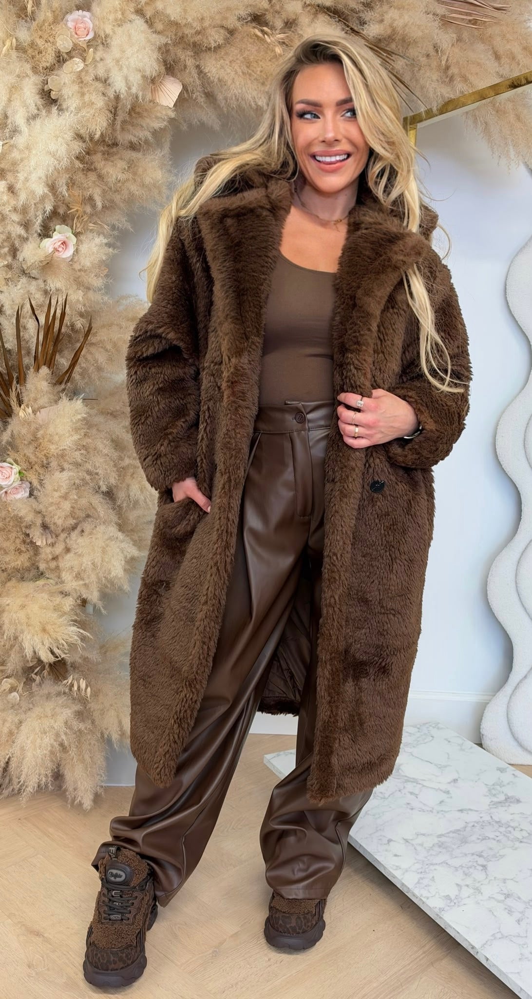 KIKI TEDDY COAT 8768 CHOCO