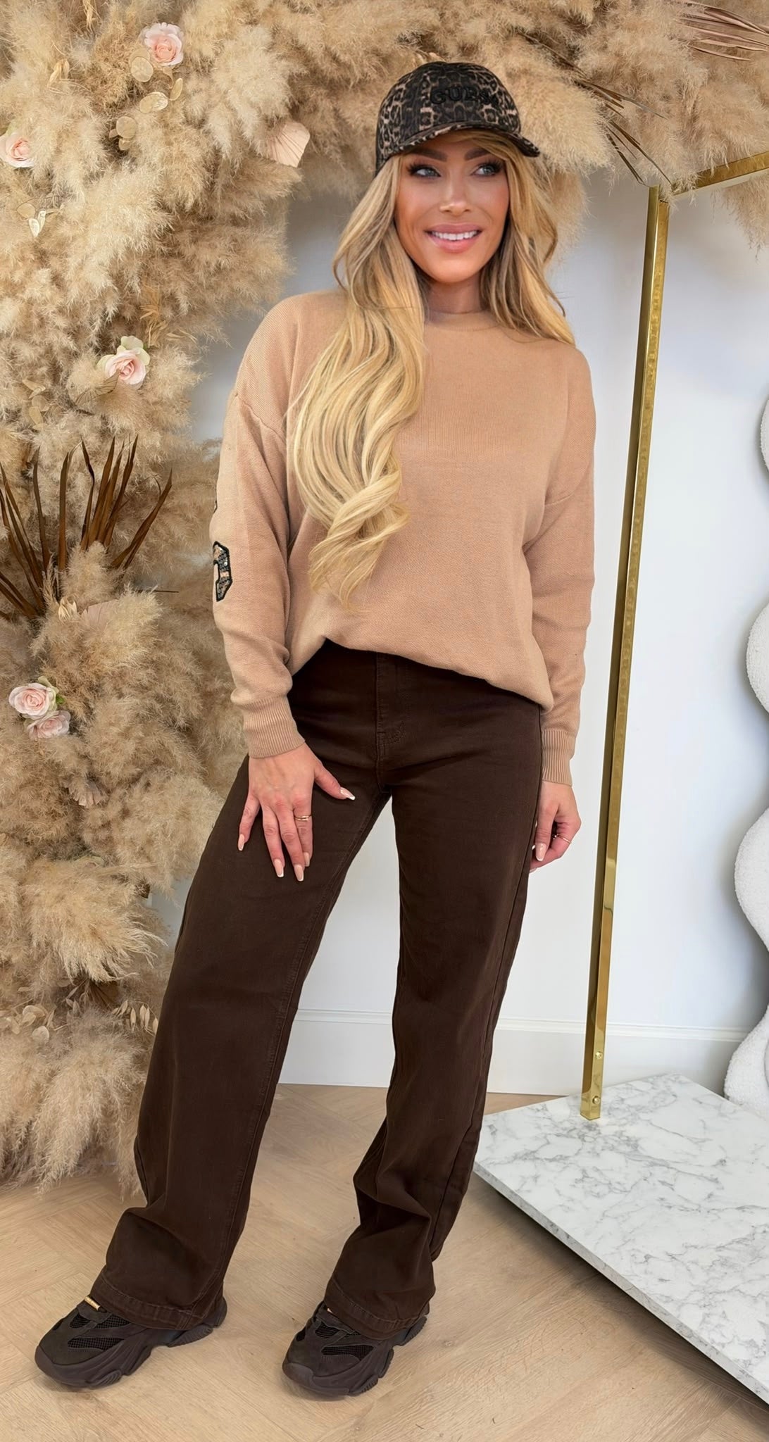 LOS ANGELES SEQUIN LEO TEKST SWEAT 7501 CAMEL