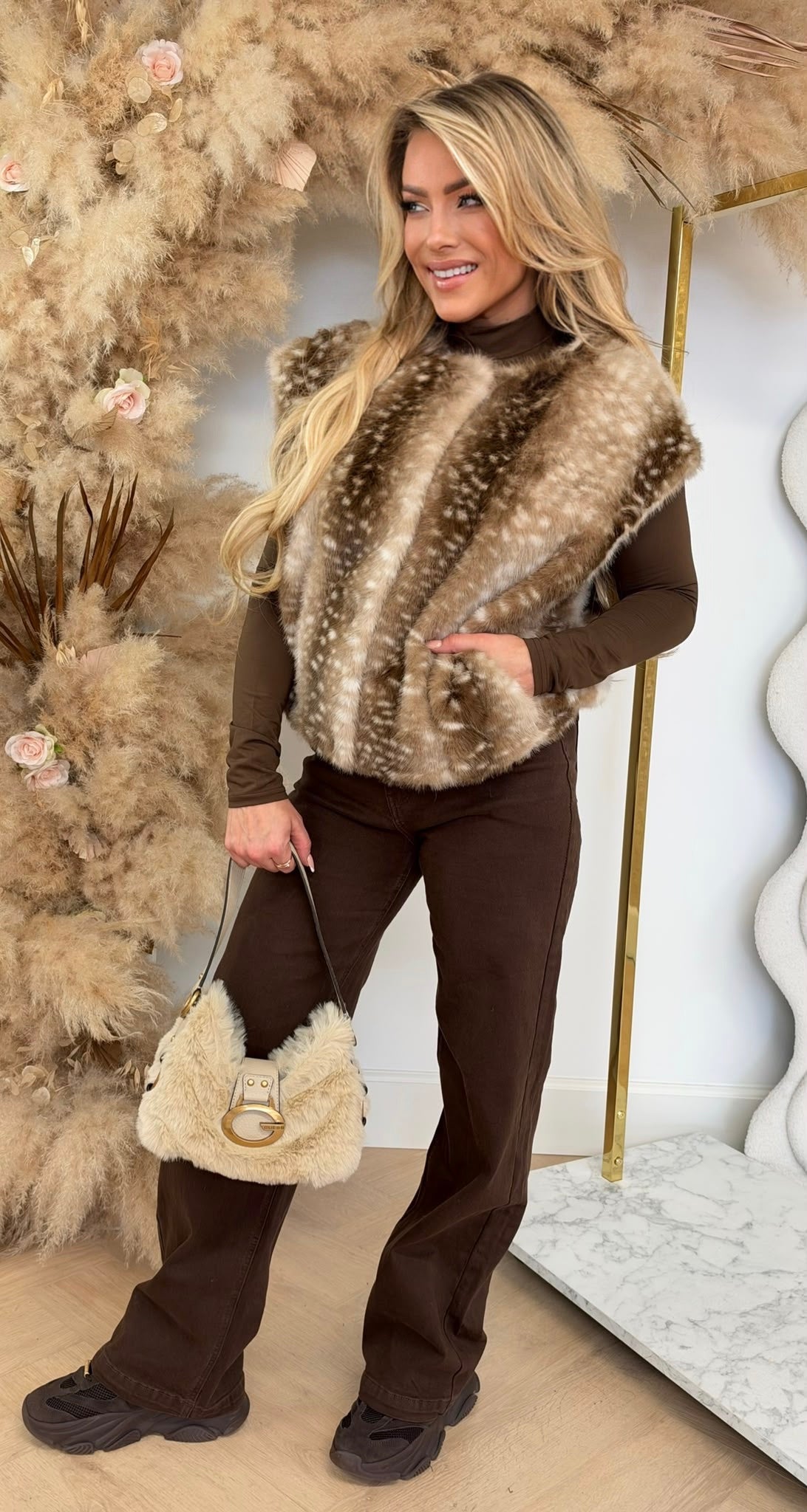 MEGA SOFT ANIMAL GILET 033 BEIGE