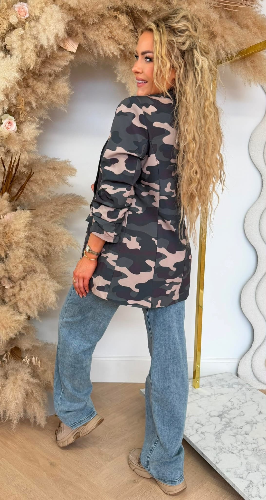 NEW CAMOUFLAGE CROPPED MOUW BLAZER GREEN