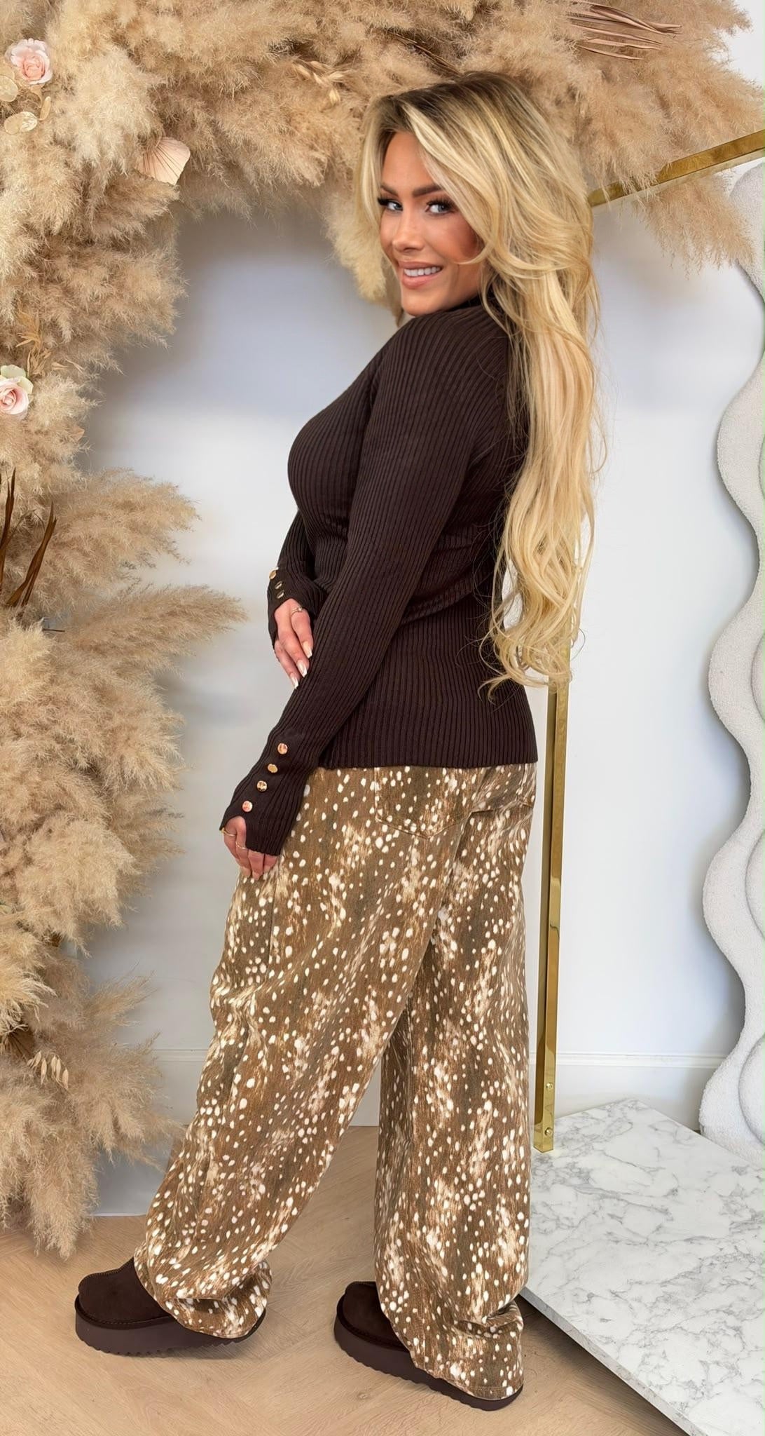 SMALL BUTTON RIB TOP 83568 CHOCO