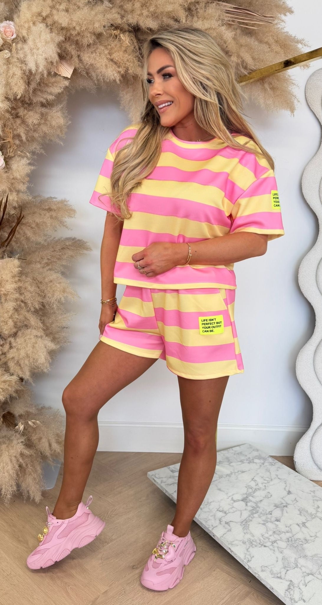 NEW STRIPE LIFE SET YELLOW