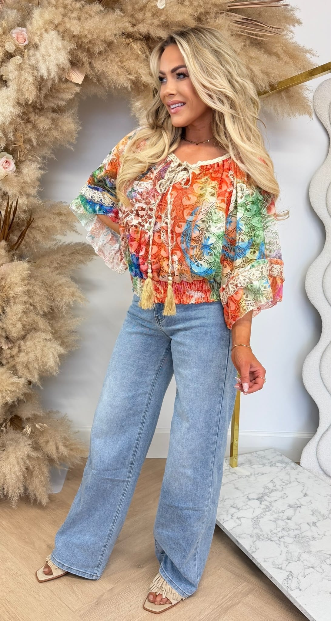 FLOWER LACE TOP RAINBOW