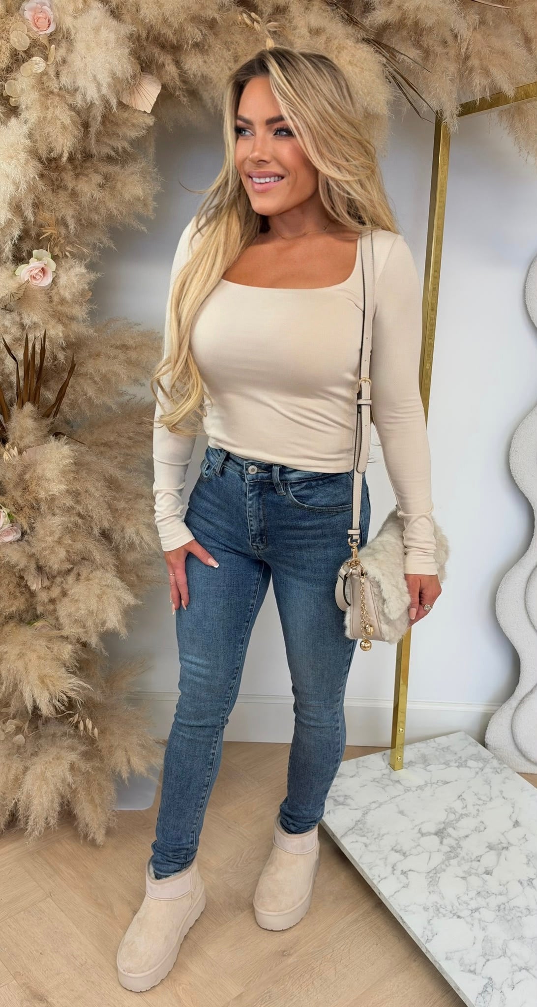 MINOU BASIC STRETCH TOP BEIGE