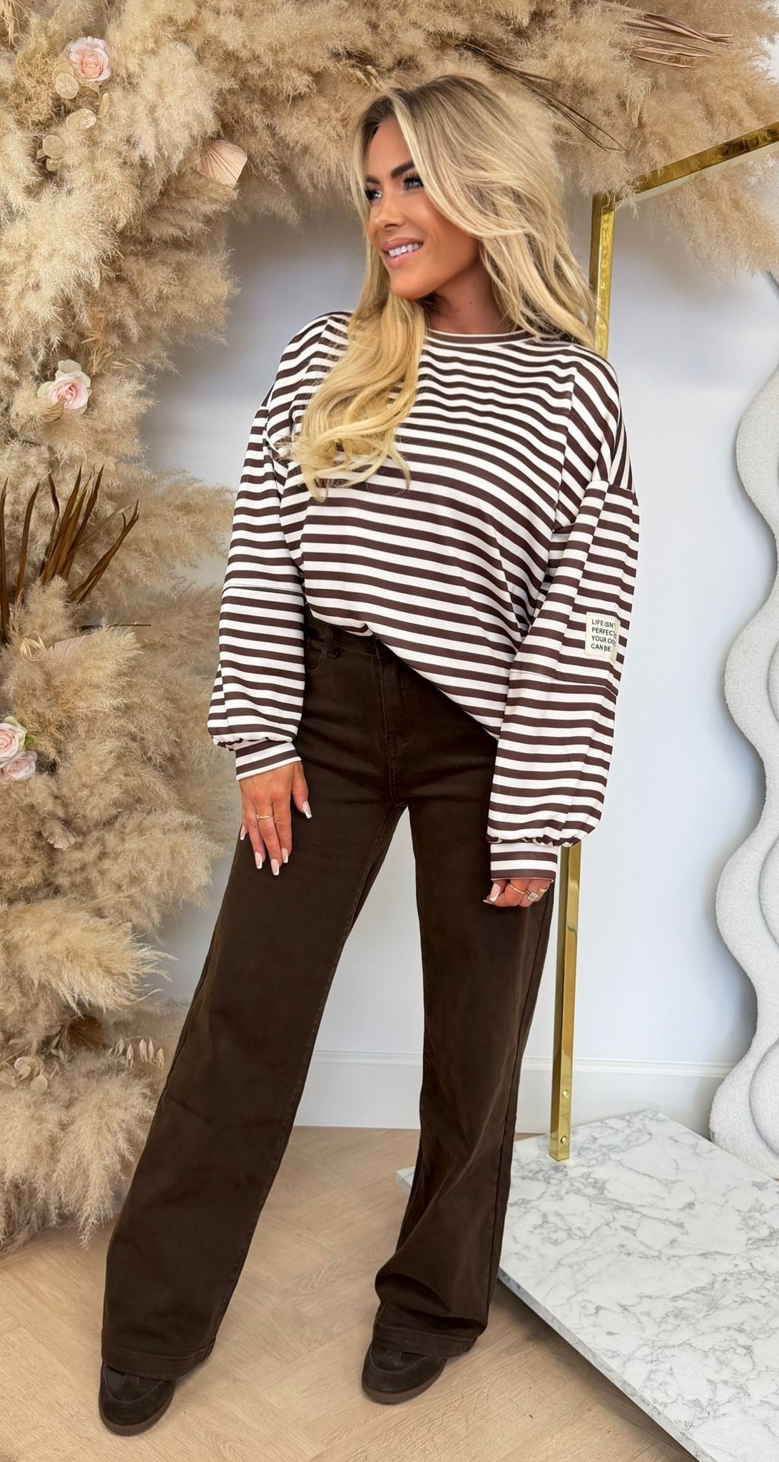STRIPPED PATCH SWEATER CHOCO