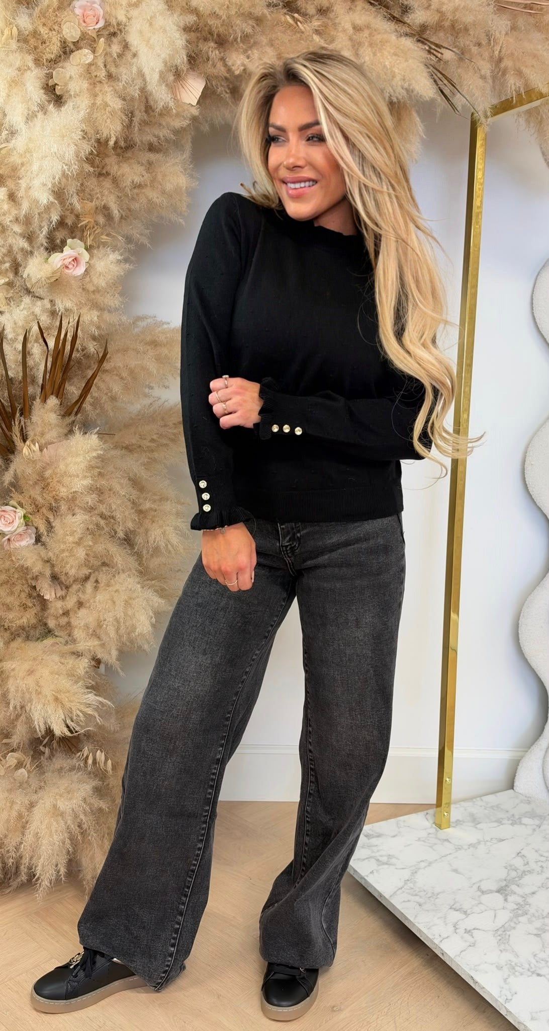 CUTE RUFFLE TOP 5844 BLACK