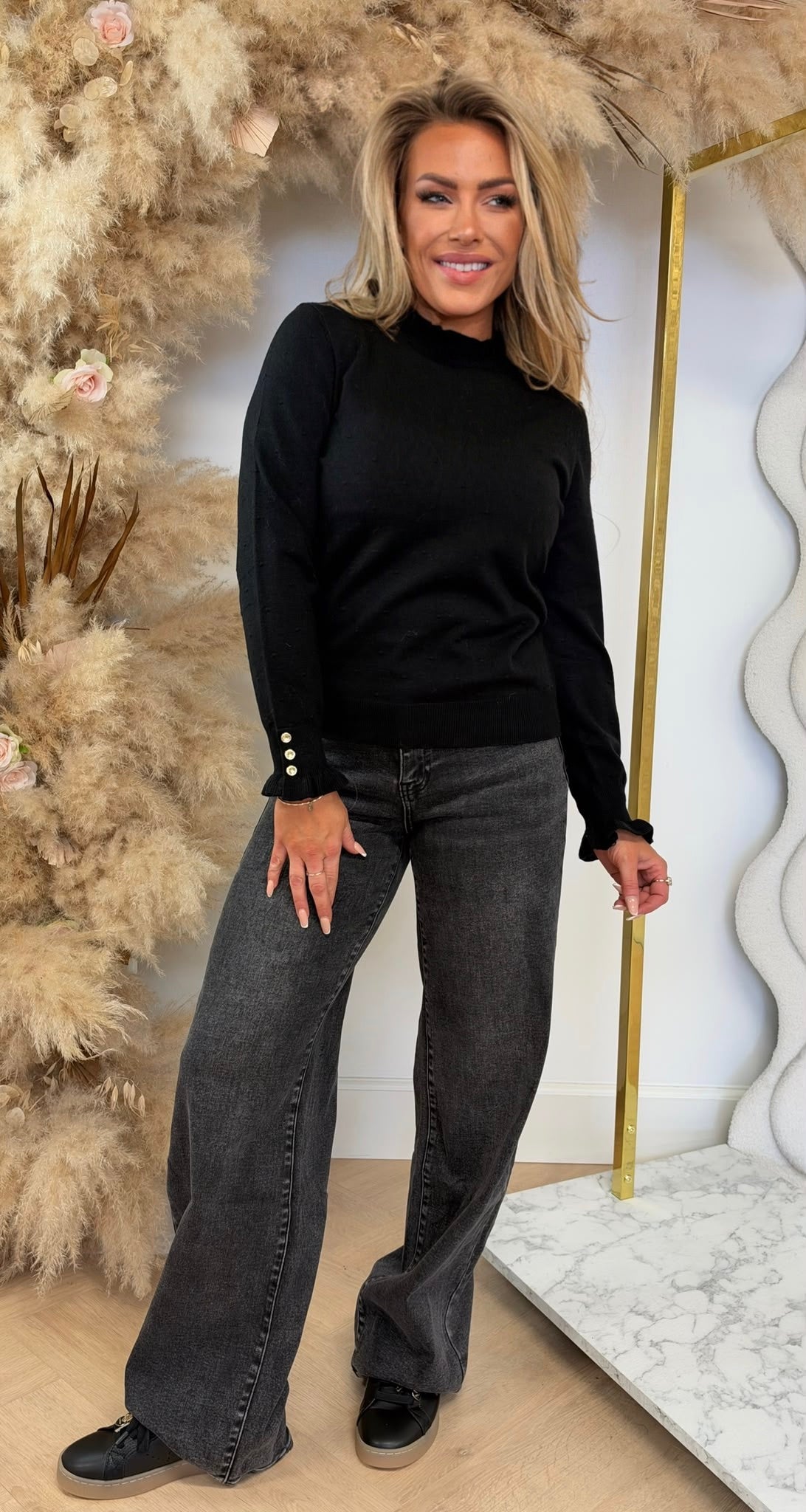 CUTE RUFFLE TOP 5844 BLACK