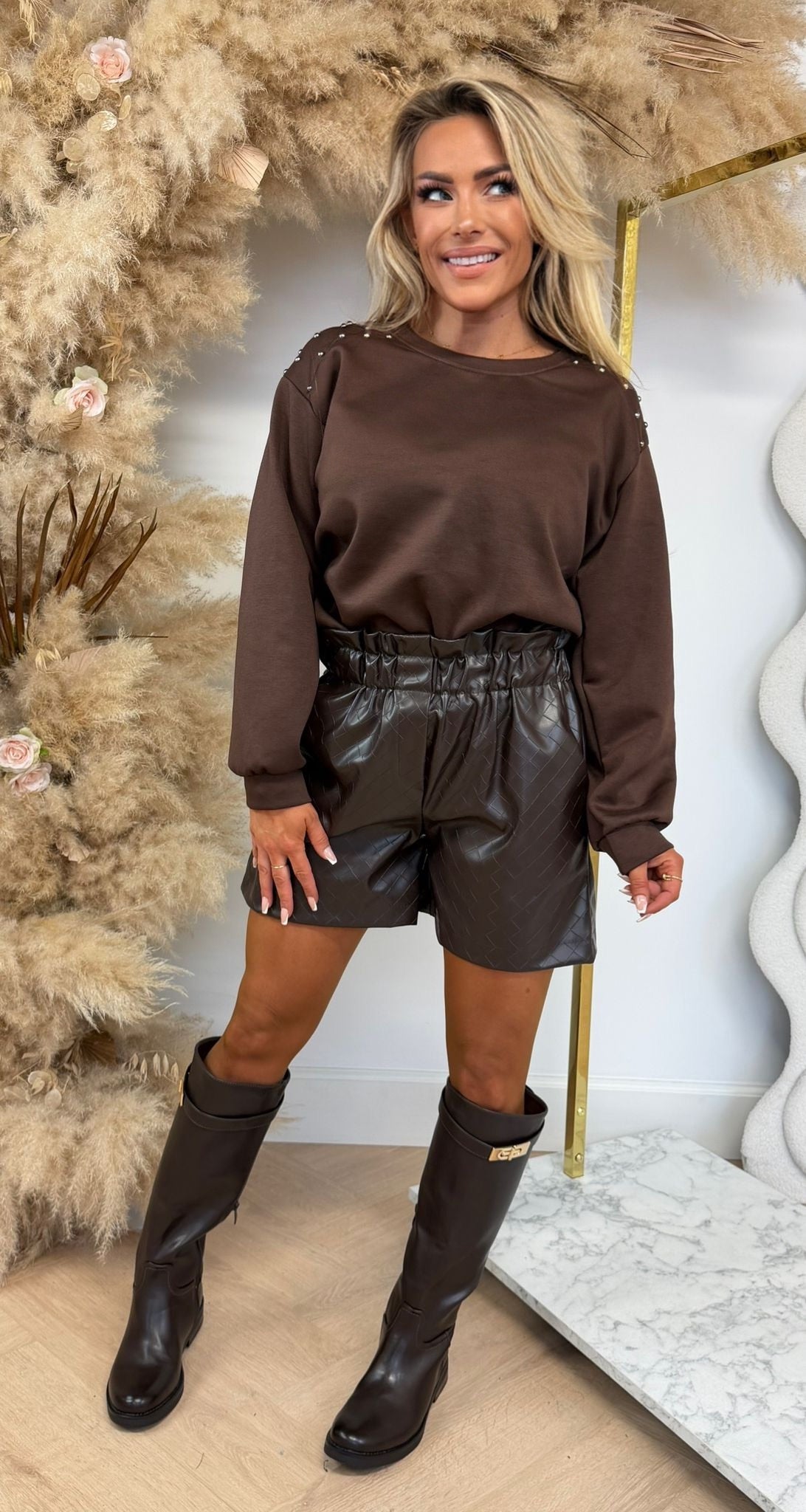 MAUD SHOULDER STUDS SWEAT BROWN