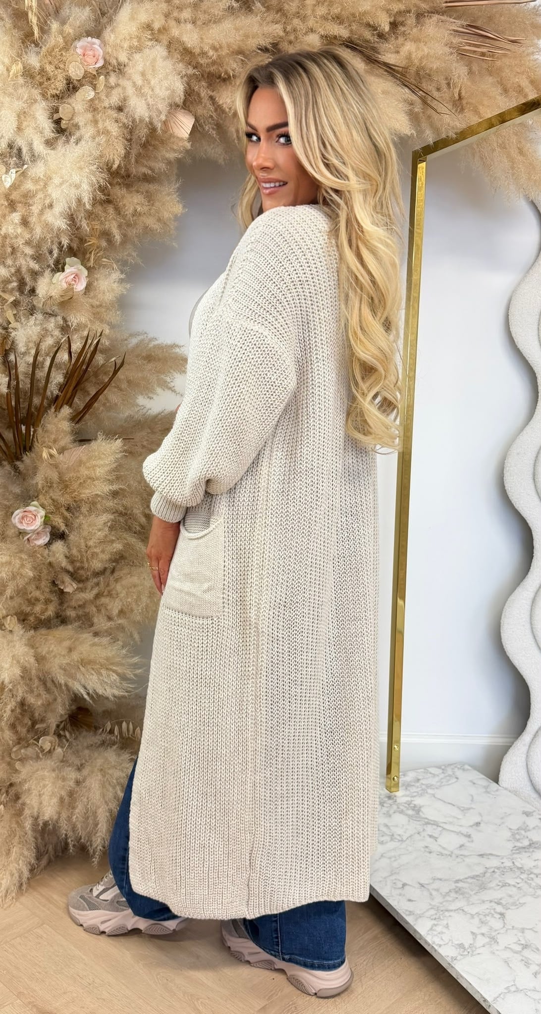 KNITTED LOUNGE VEST BEIGE