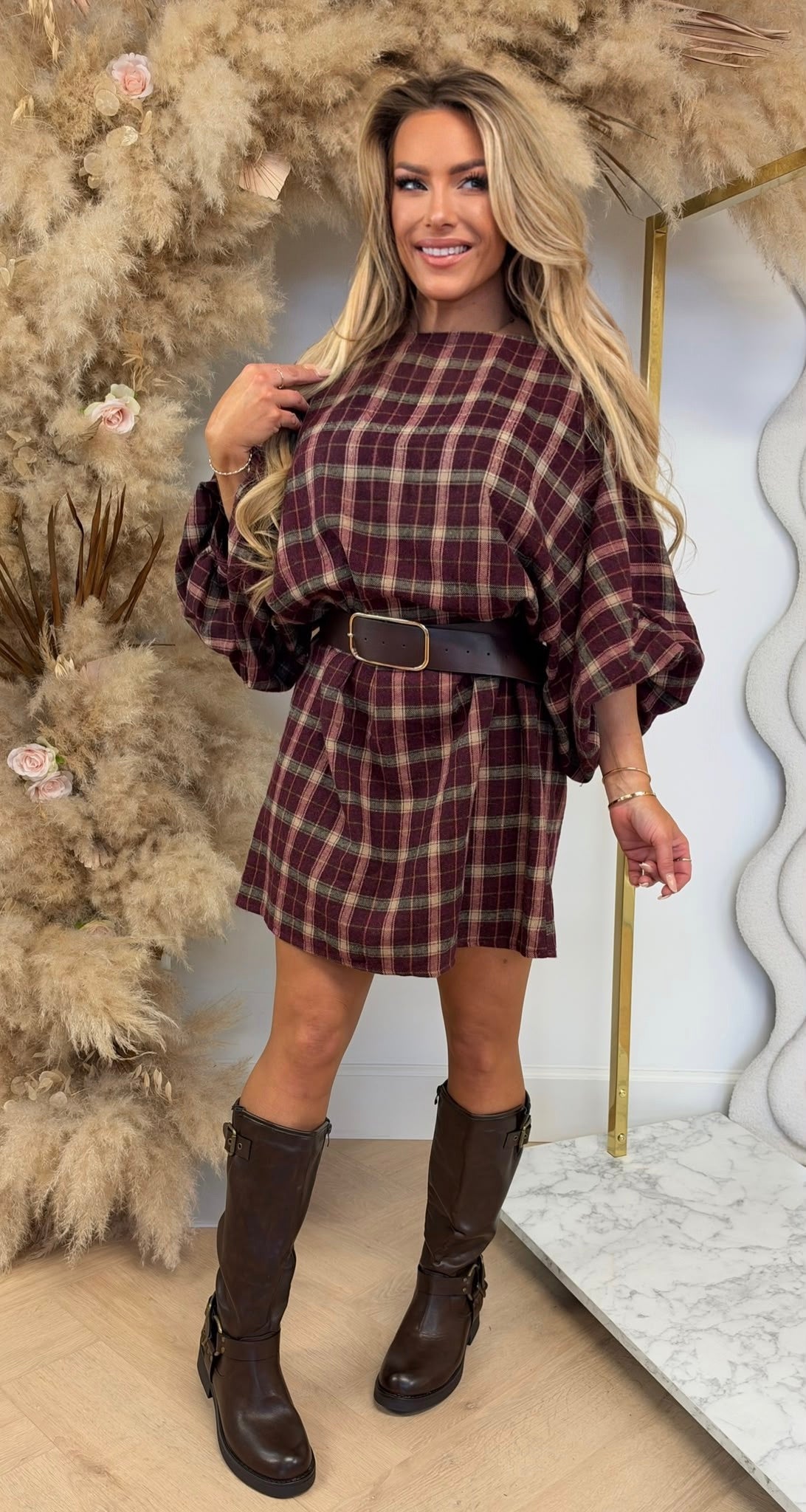 RIAN BELT RUIT DRESS BORDEAUX