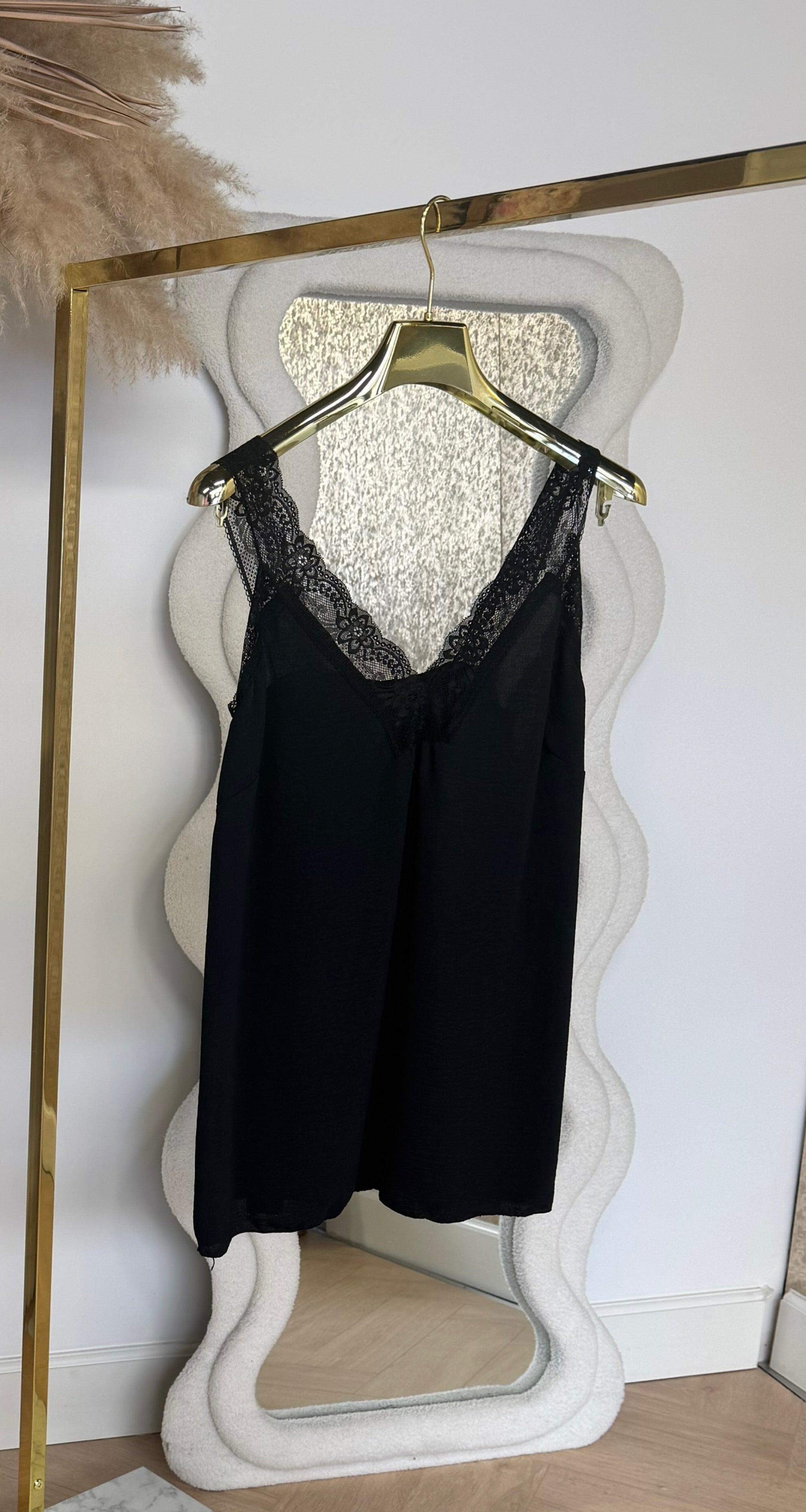 LACE TOPJE BLACK