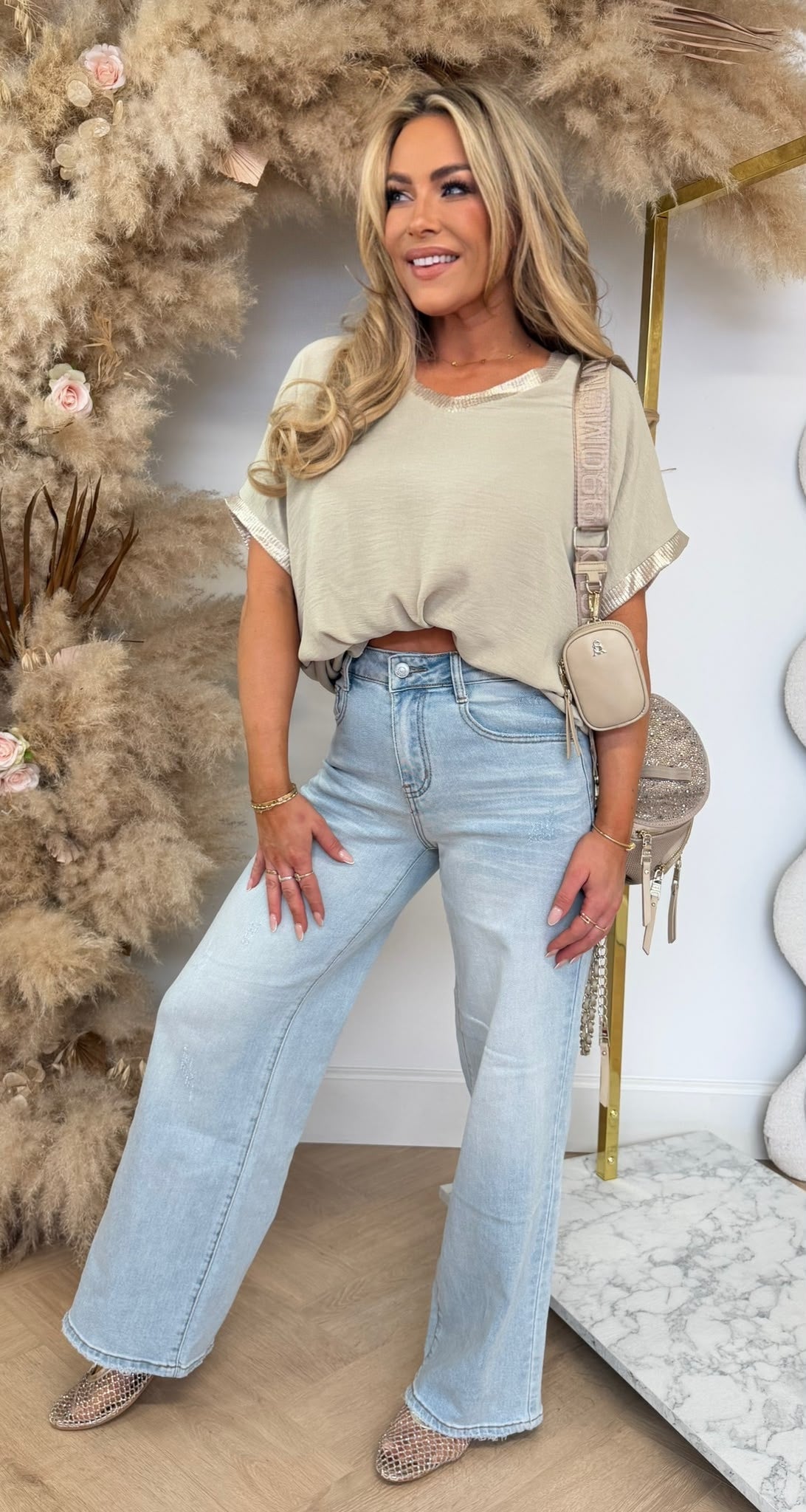 CLAIRE GOLDY V TOP BEIGE