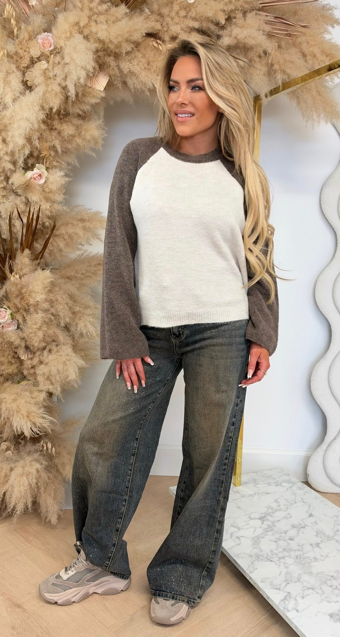 JAMIE WIDE SLEEVE KNIT TAUPE