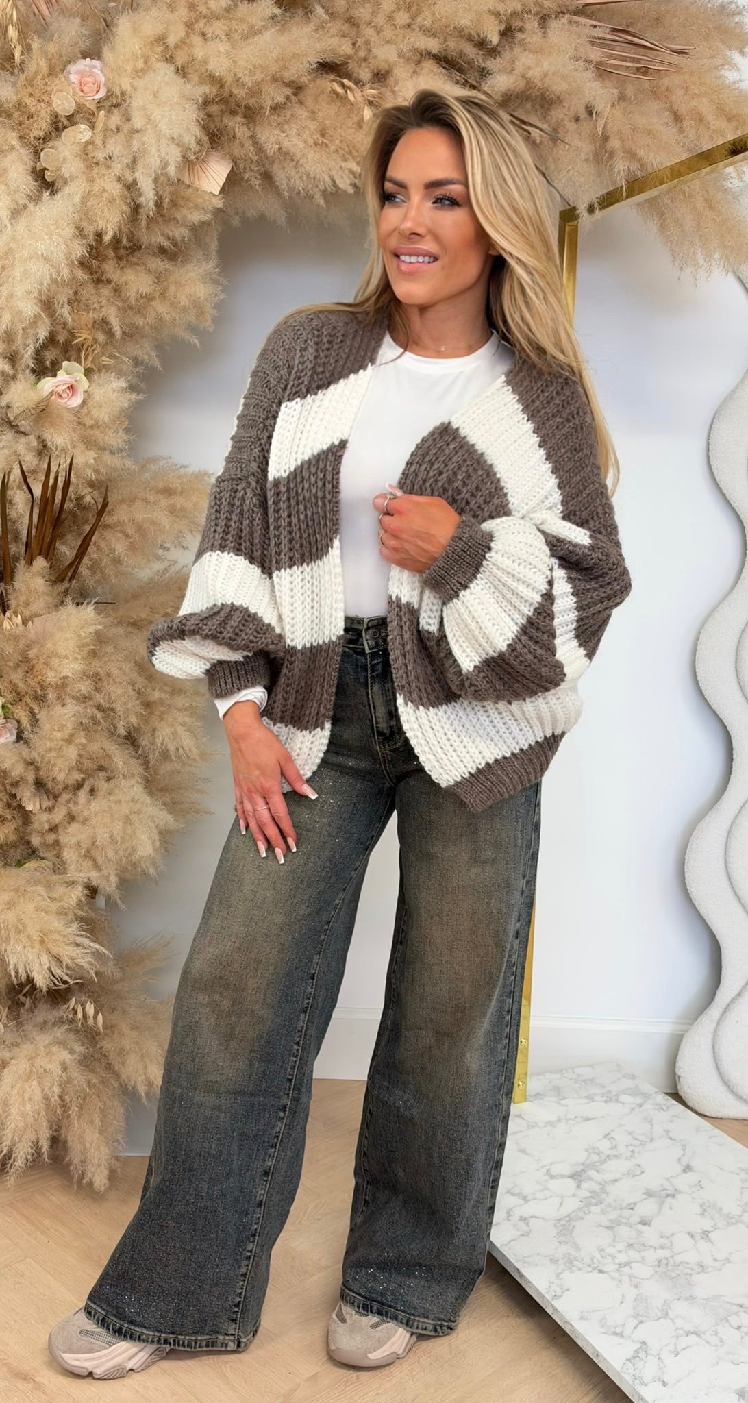 BIG STRIPE VEST COFFEE