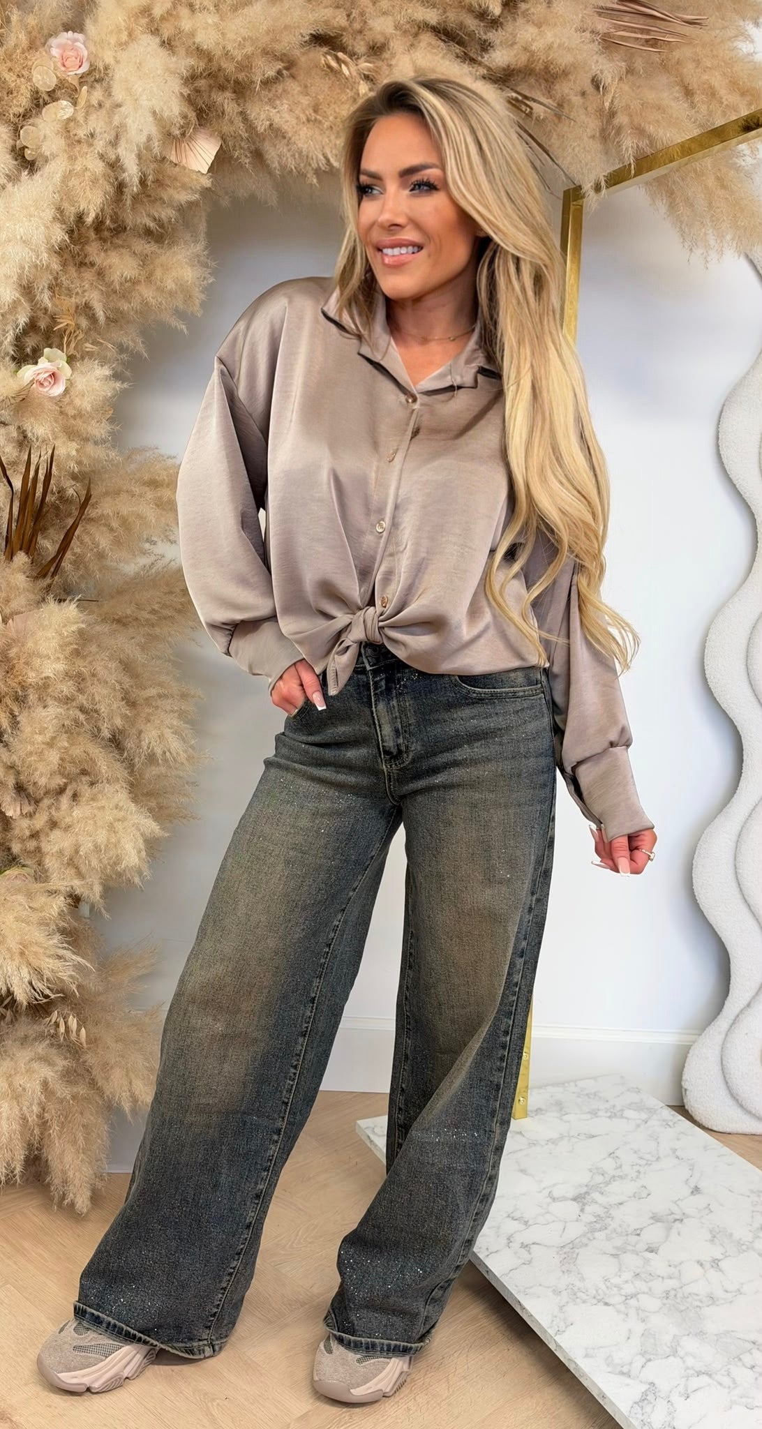 SATIN KNOOP BLOUSE COFFEE