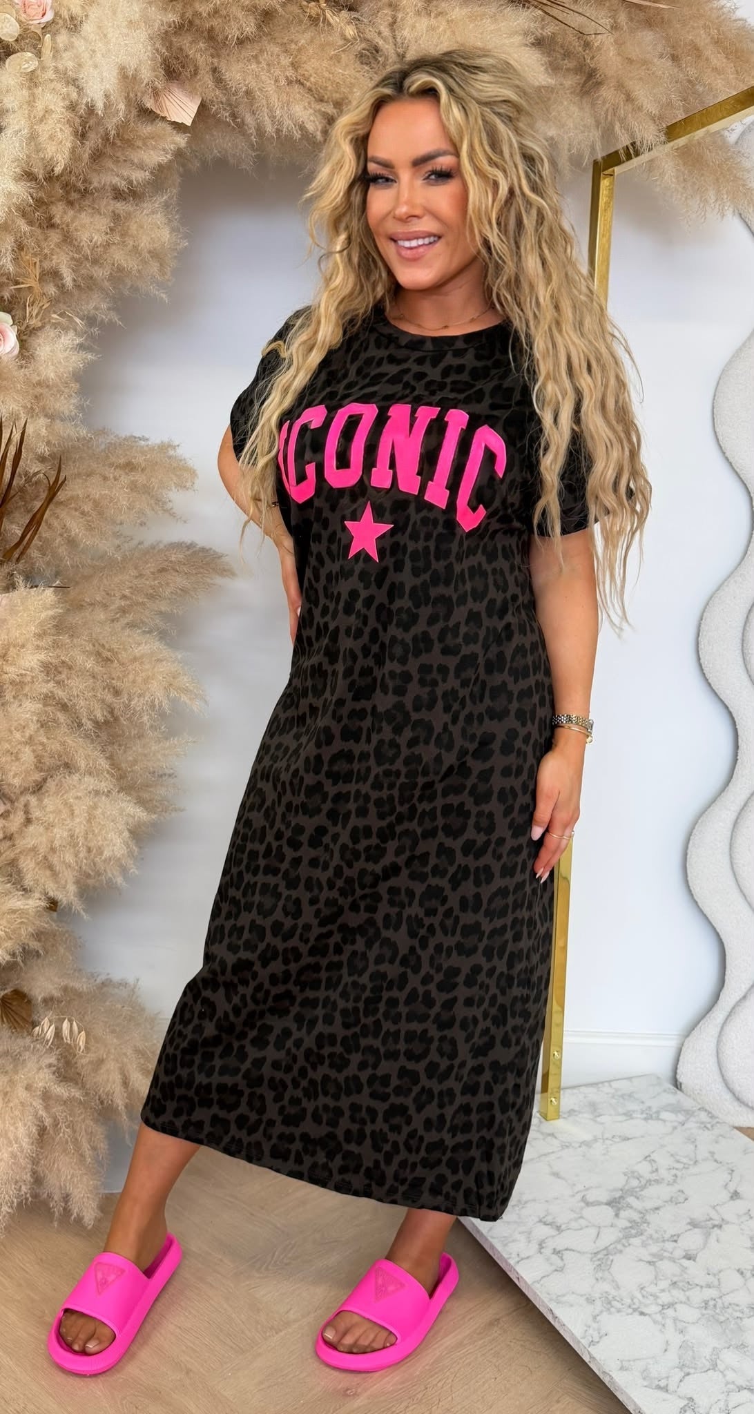 NAYLA ICONIC STAR LEO DRESS DARKTAUPE