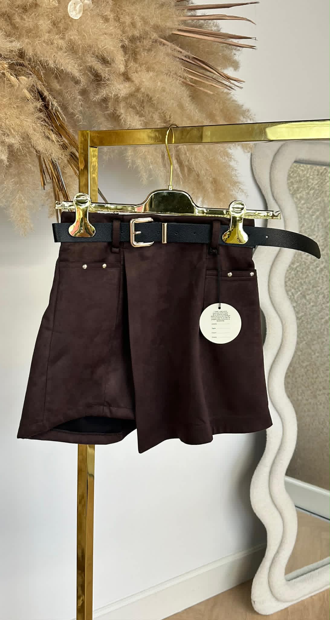 SUEDE BELT SKORT CHOCO