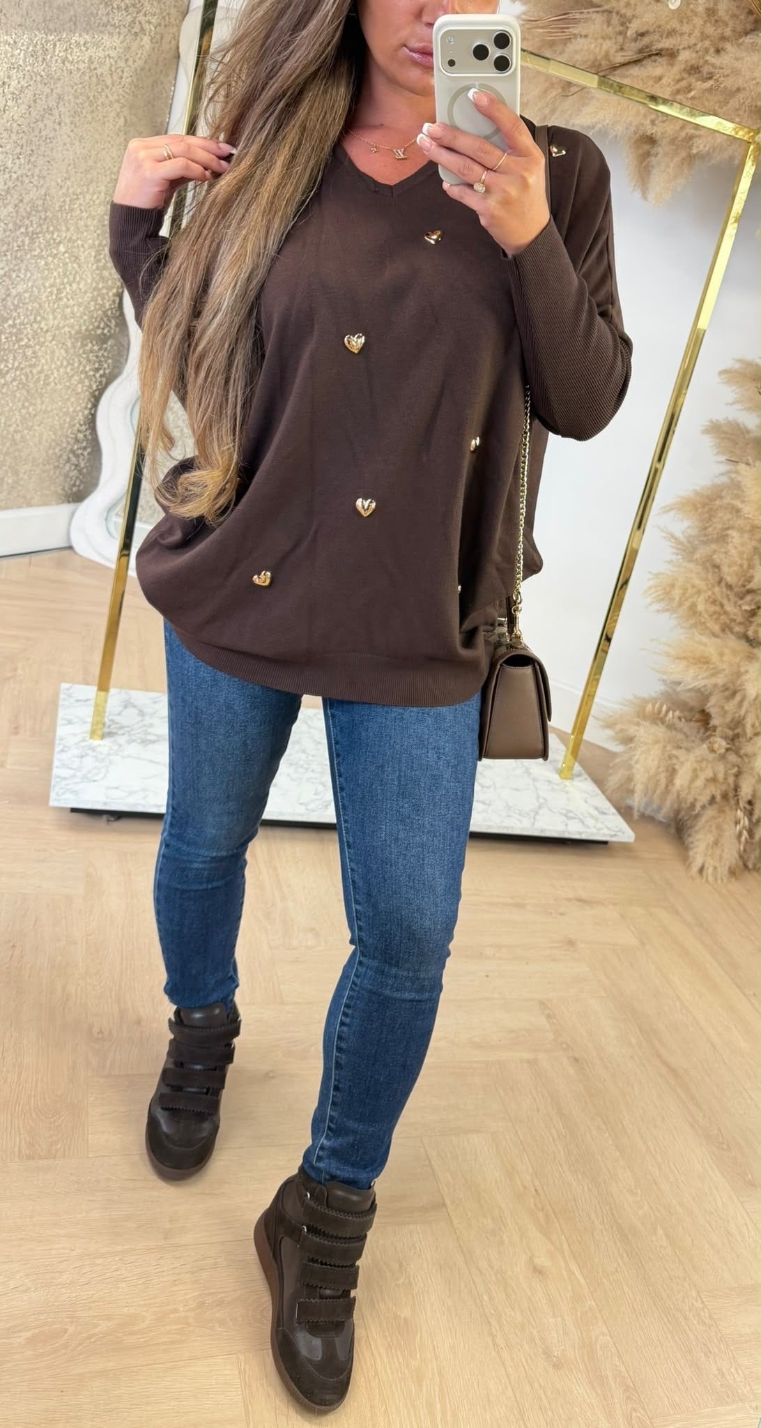 OVERSIZED HEART STUD SWEAT 10595 CHOCO