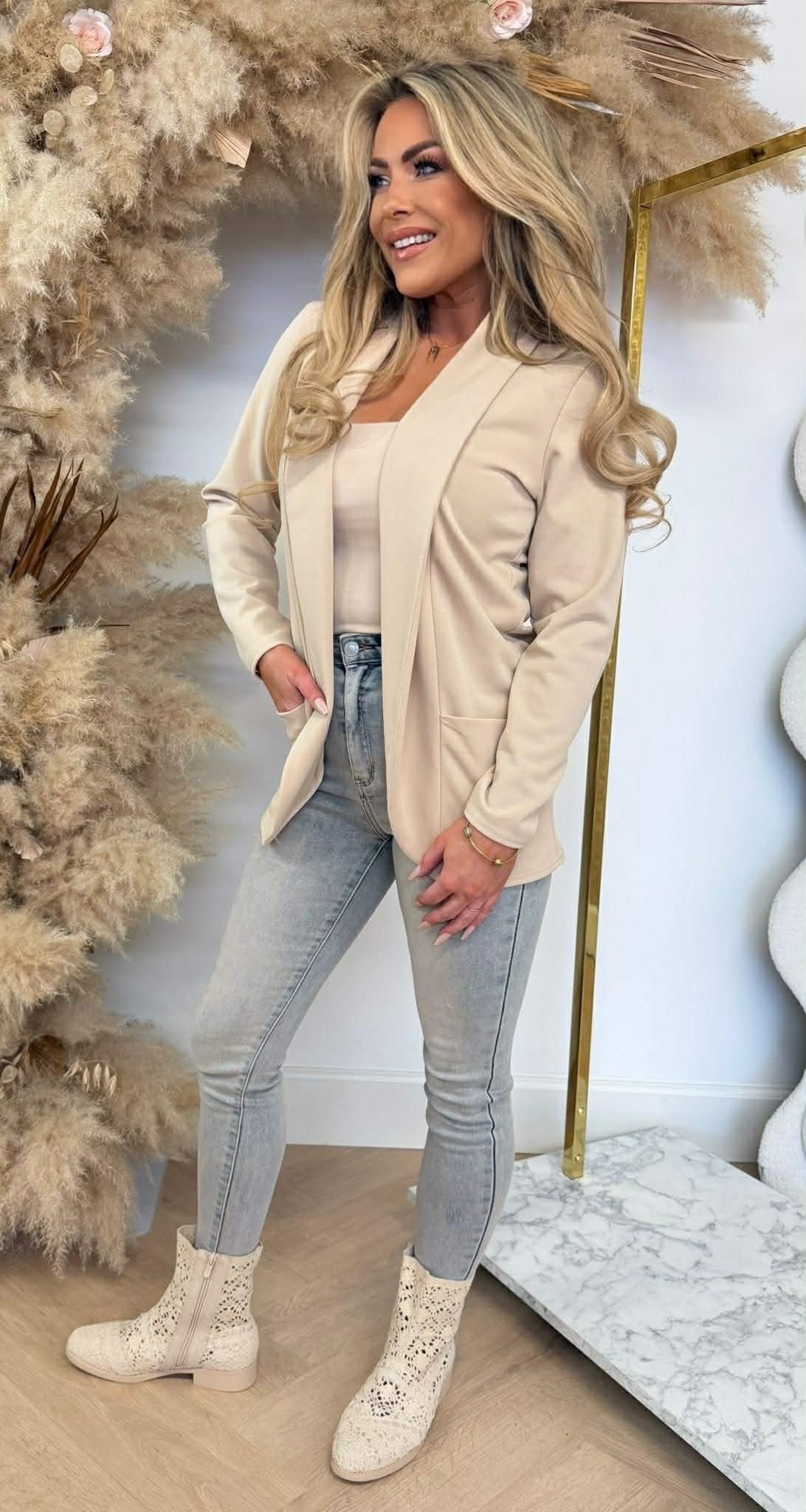GILET BASIQUE M. MANCHES BEIGE